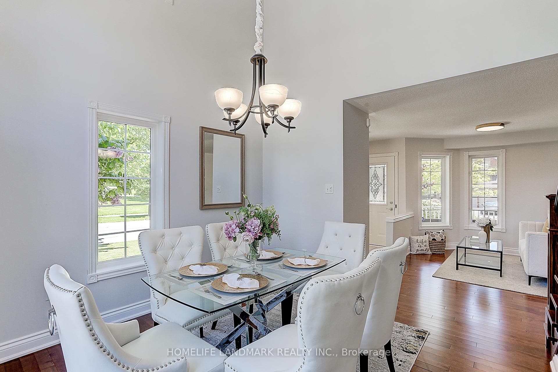 10 Selkirk Drive photo 16