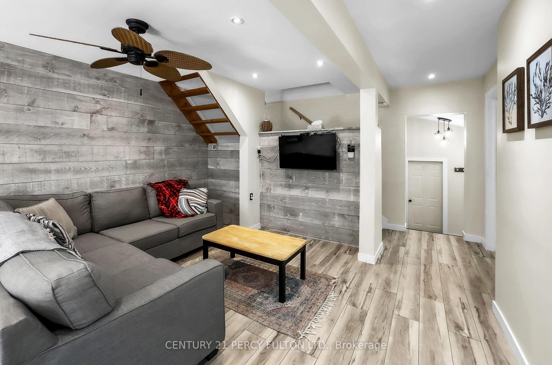 79 BROOK Road photo 16