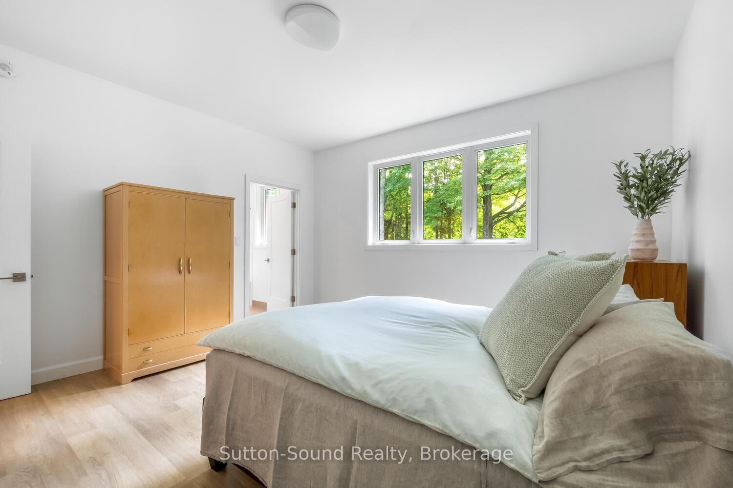 Primary bedroom with ensuite access