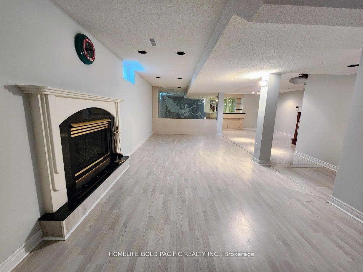 12 Silver Fir Street photo 33