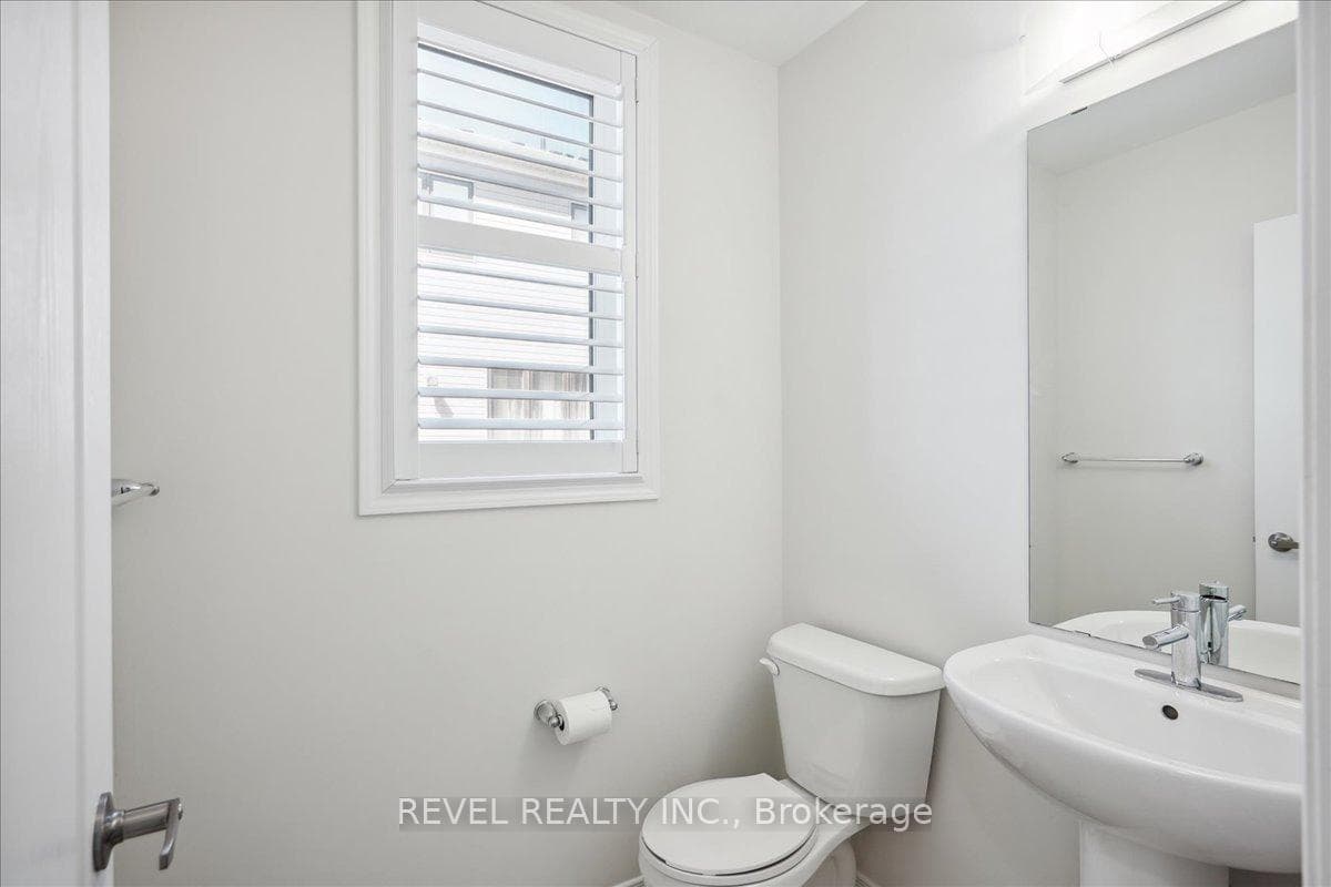 34 Whithorn Crescent photo 11
