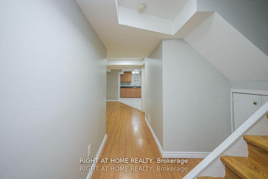 1724 Samuelson Circle photo 27