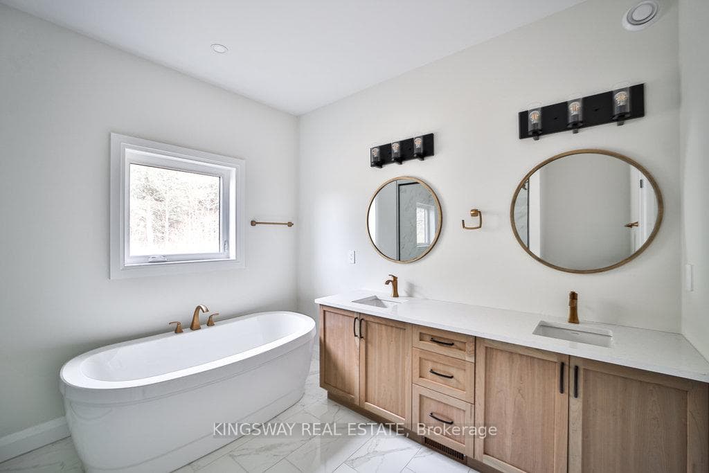 651 Dudley Road photo 33
