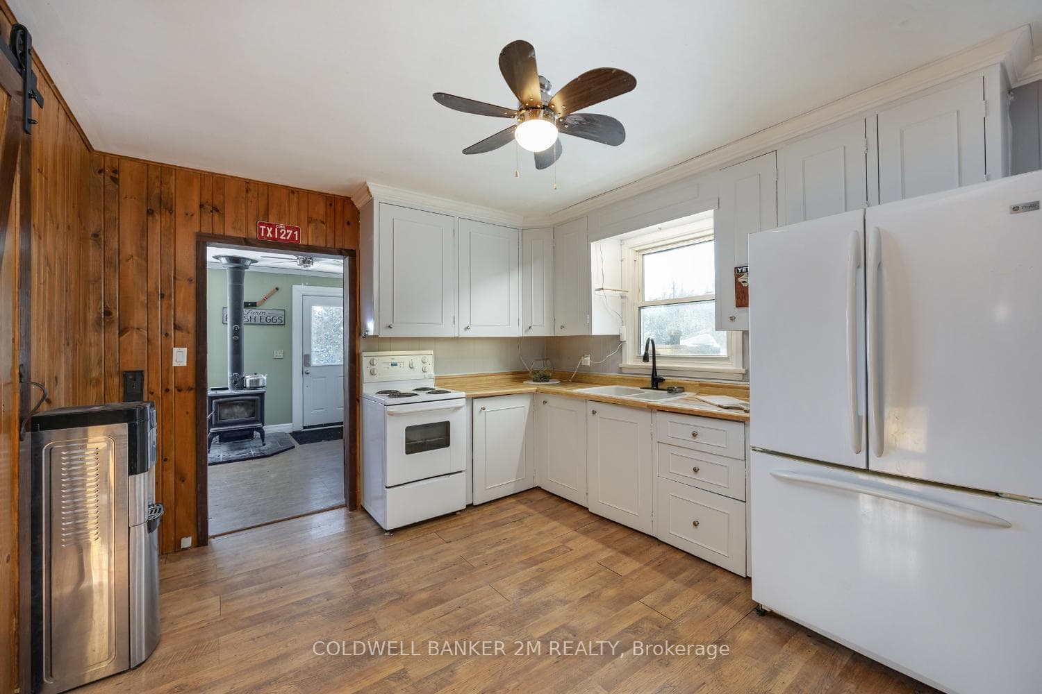 940 Killarney Bay Road photo 9