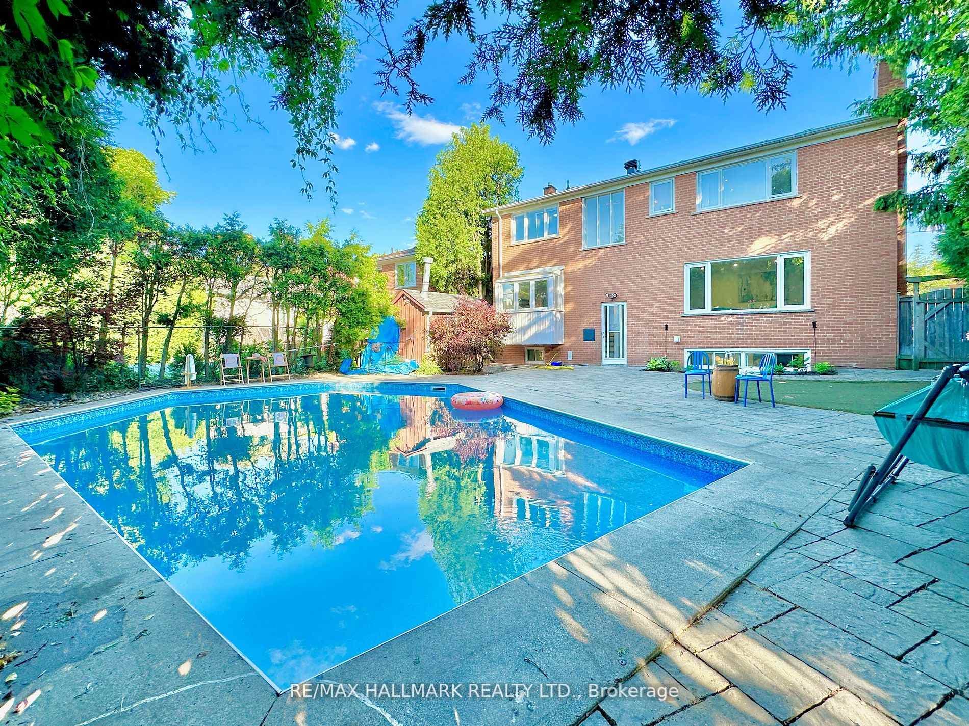 16 Gaspe Road photo 37