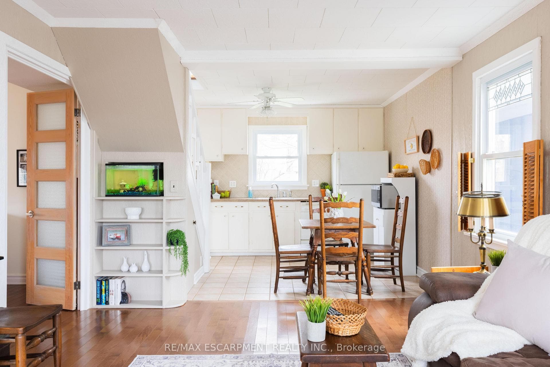 13 Colton Avenue photo 13