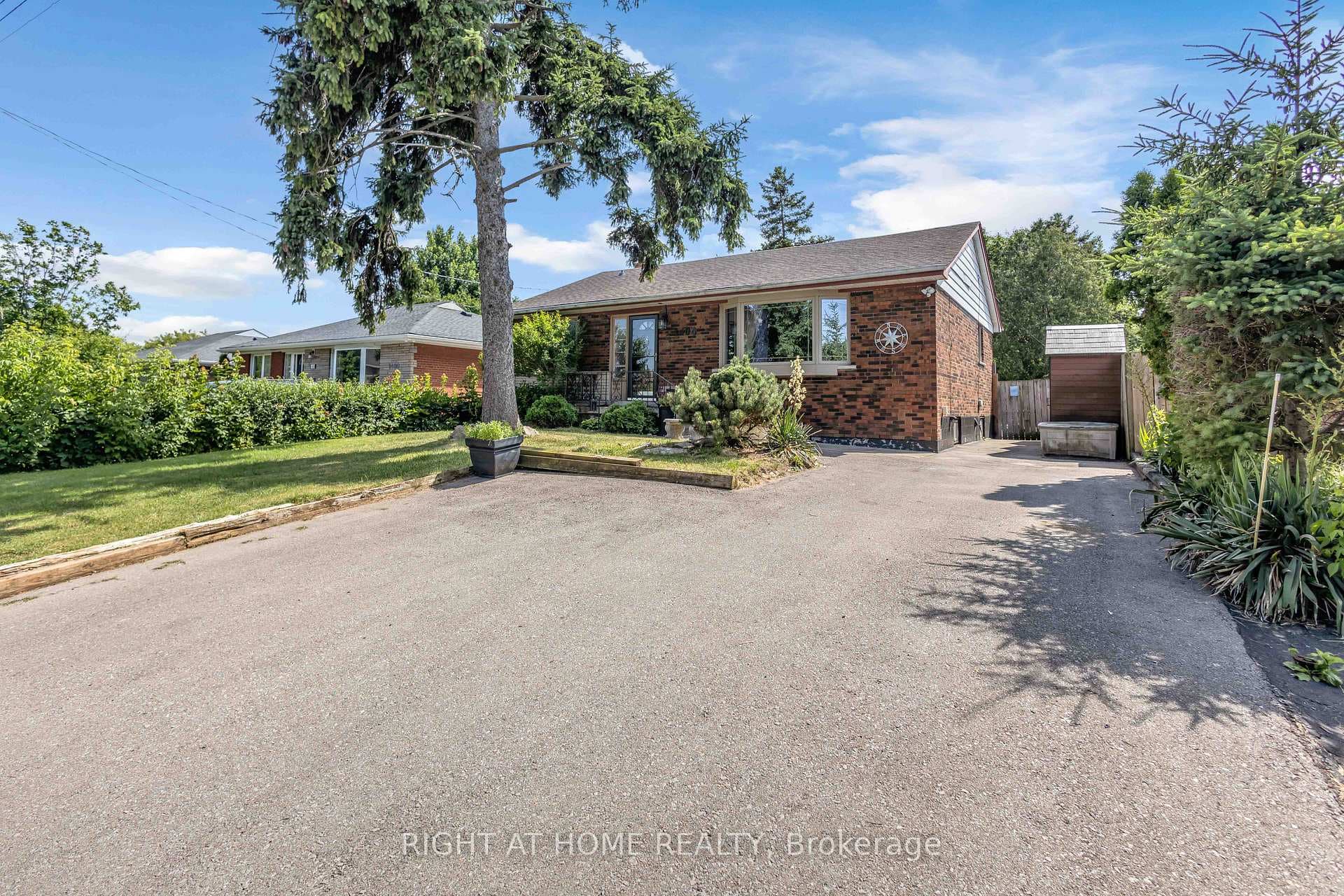 1404 Bunnell Drive photo 2