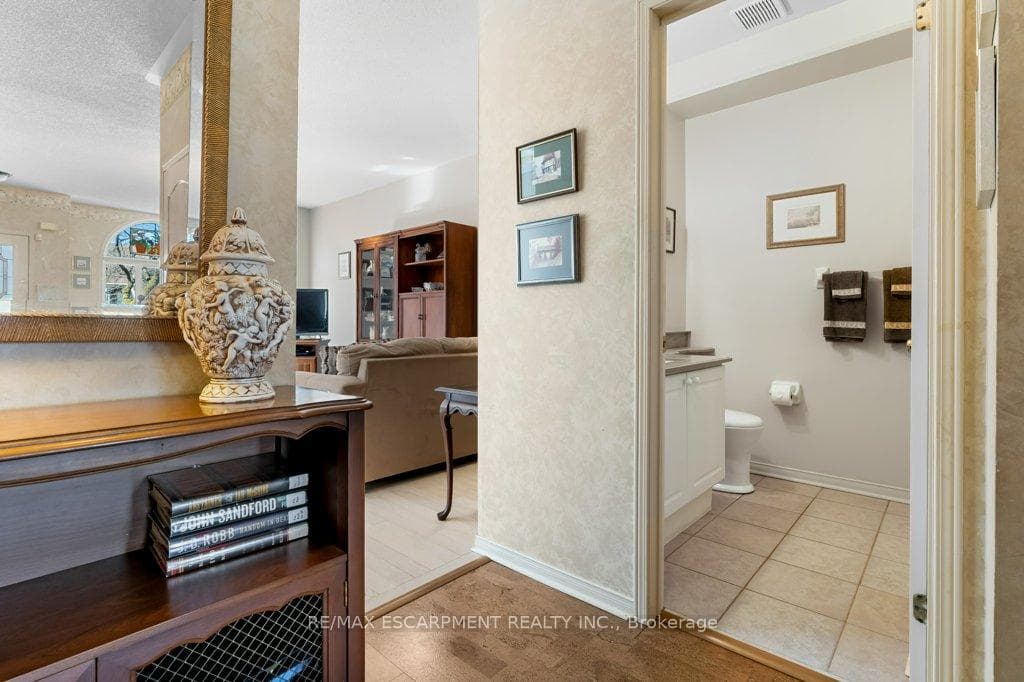 68 Morrison Crescent photo 13