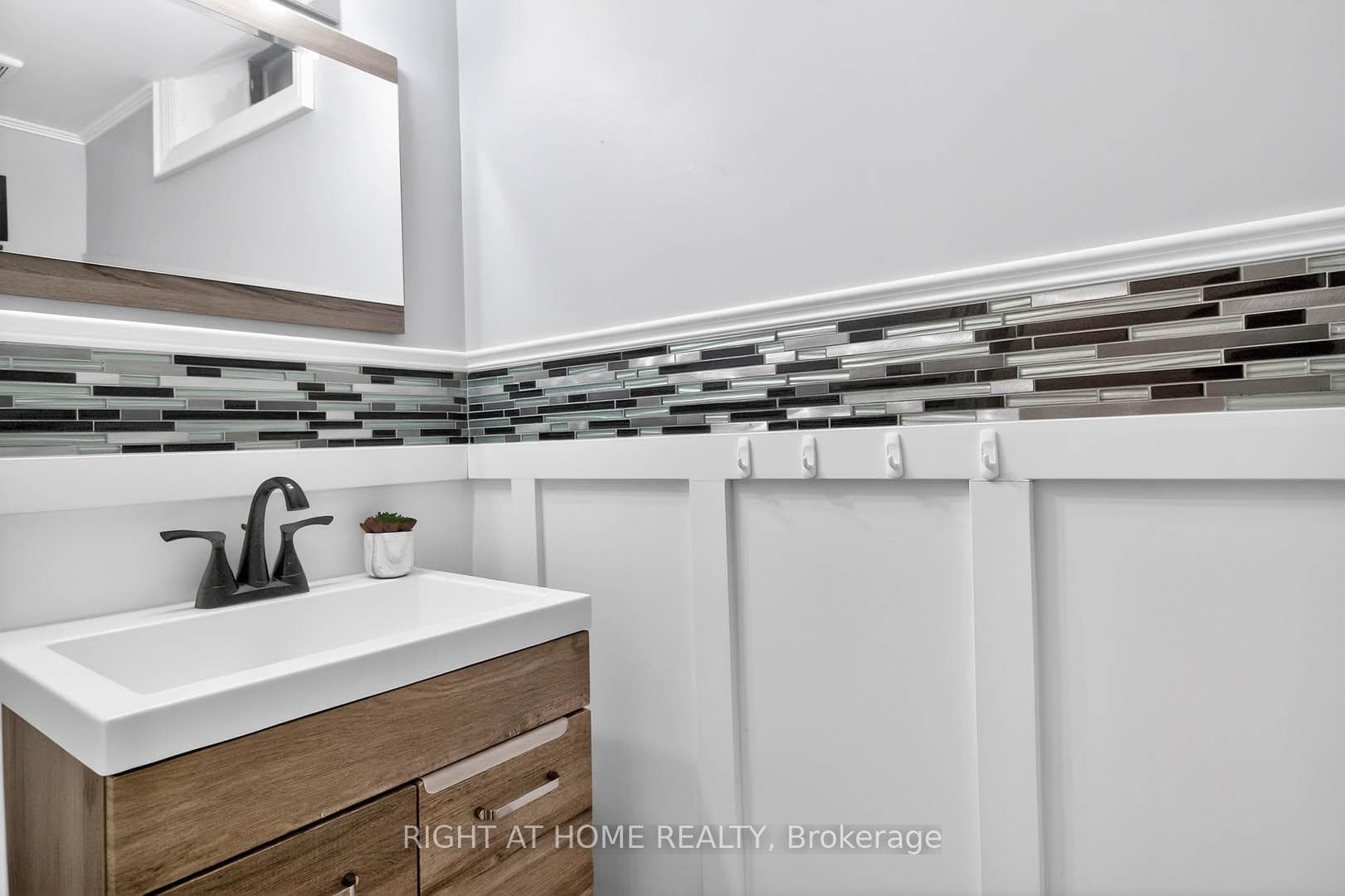 531 FOTHERGILL Boulevard photo 21