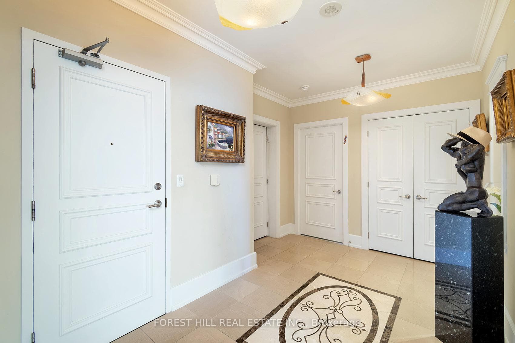 660 Sheppard Avenue Unit 1402 photo 5
