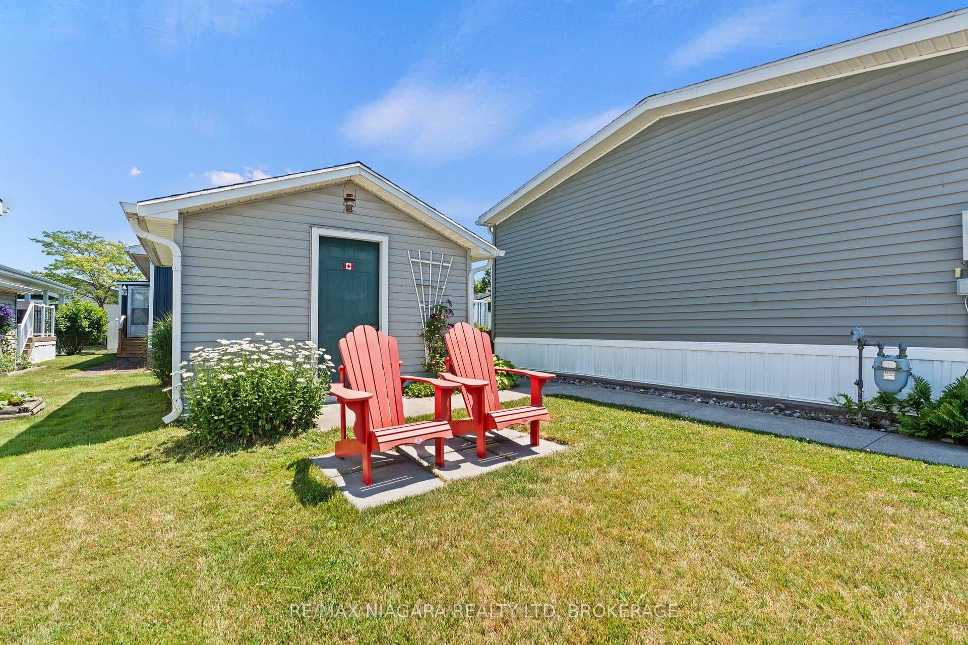 3033 Townline Road Unit 195 photo 30