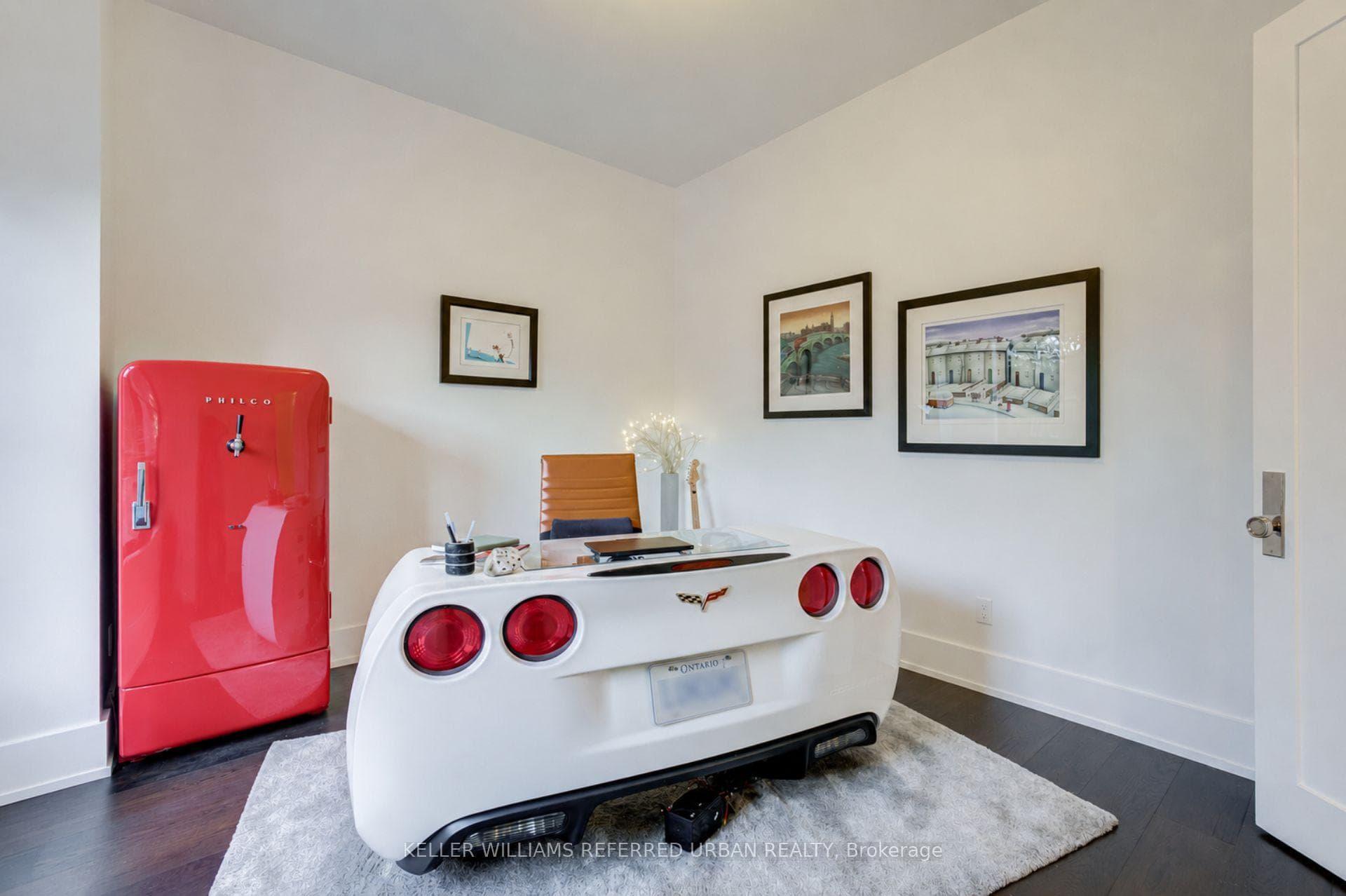 57 Ambleside Avenue photo 4