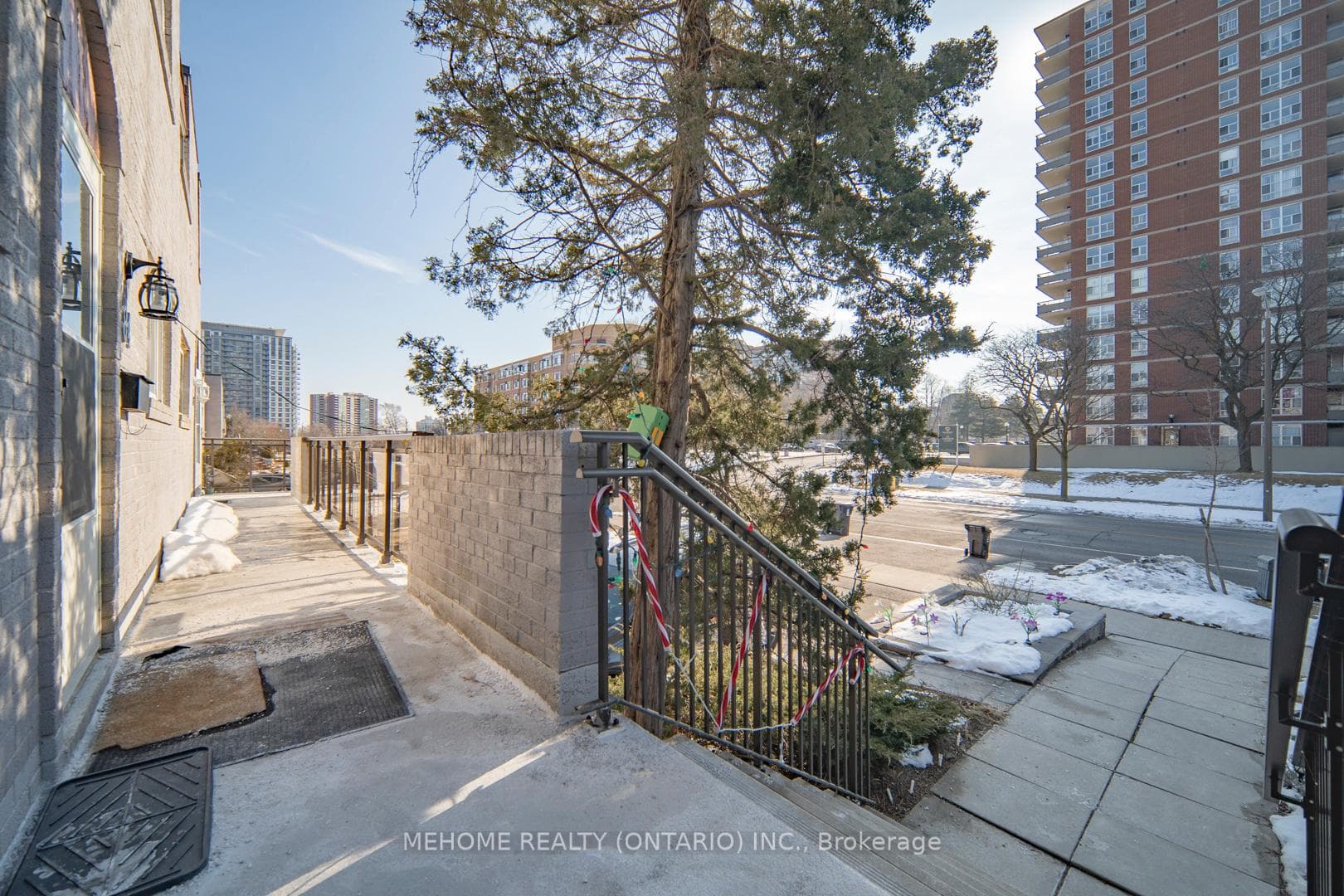 84 Bonis Avenue photo 2