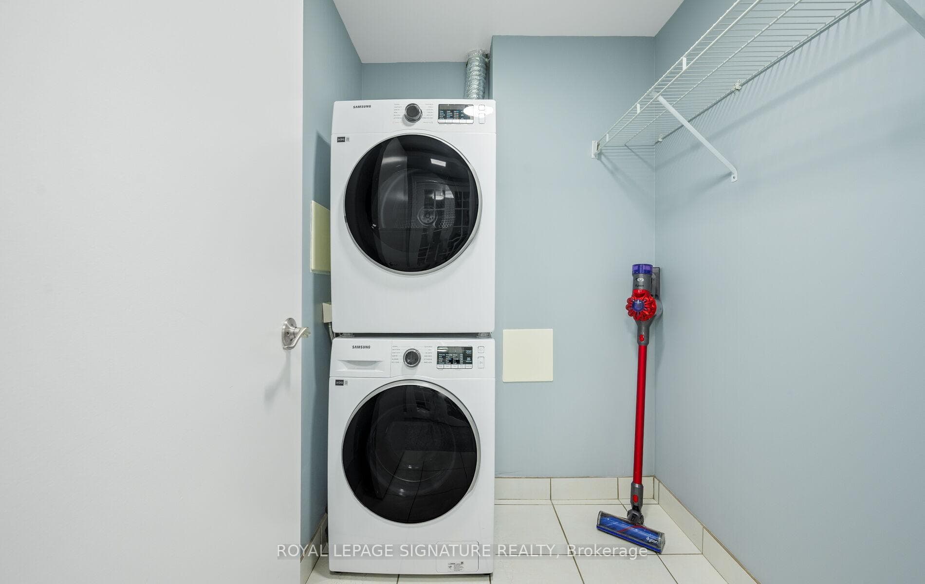 8 Scollard Street Unit 1405 photo 21