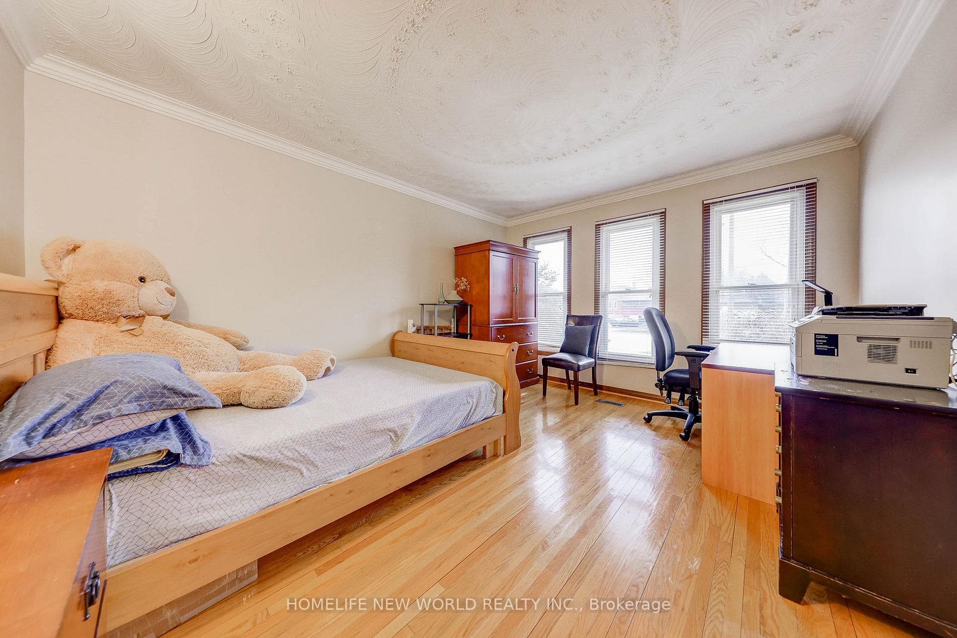 3435 Ellesmere Road photo 10