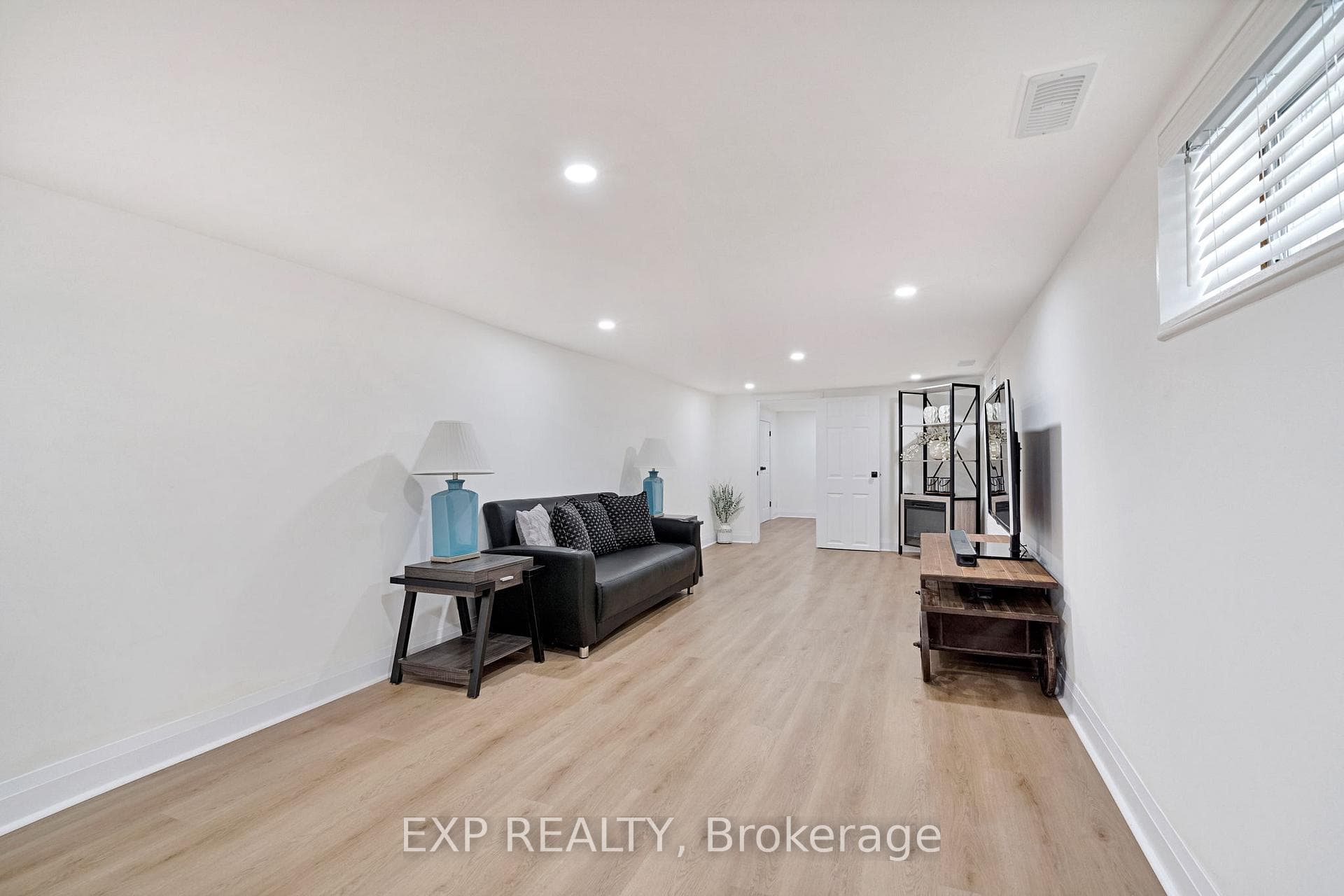 79 Heather Place photo 27