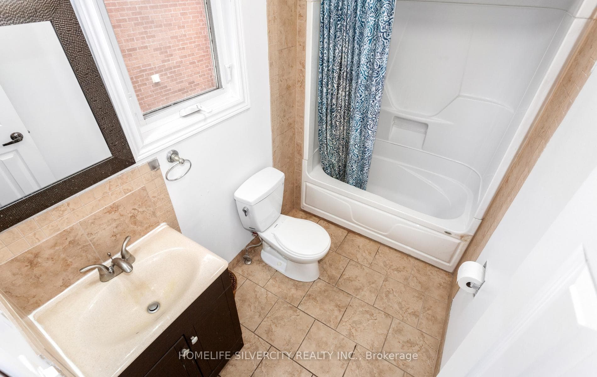303 Hickory Circle photo 31