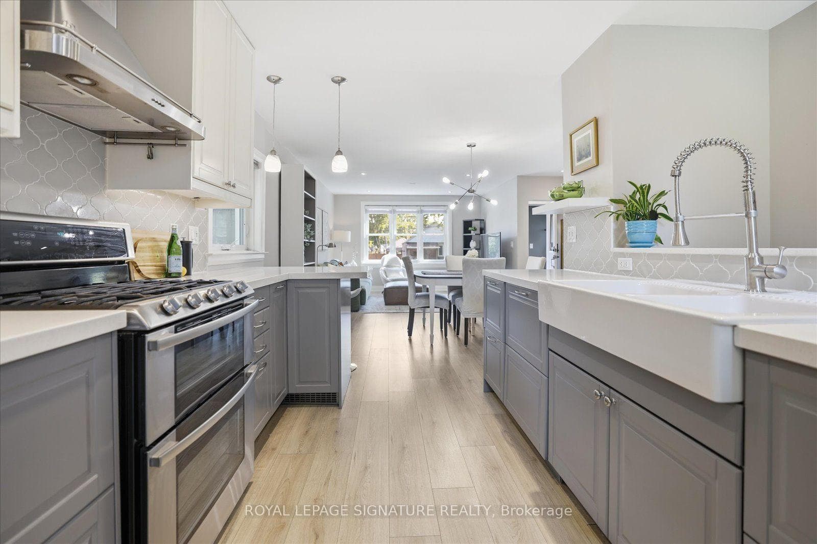 24 Latham Avenue photo 11