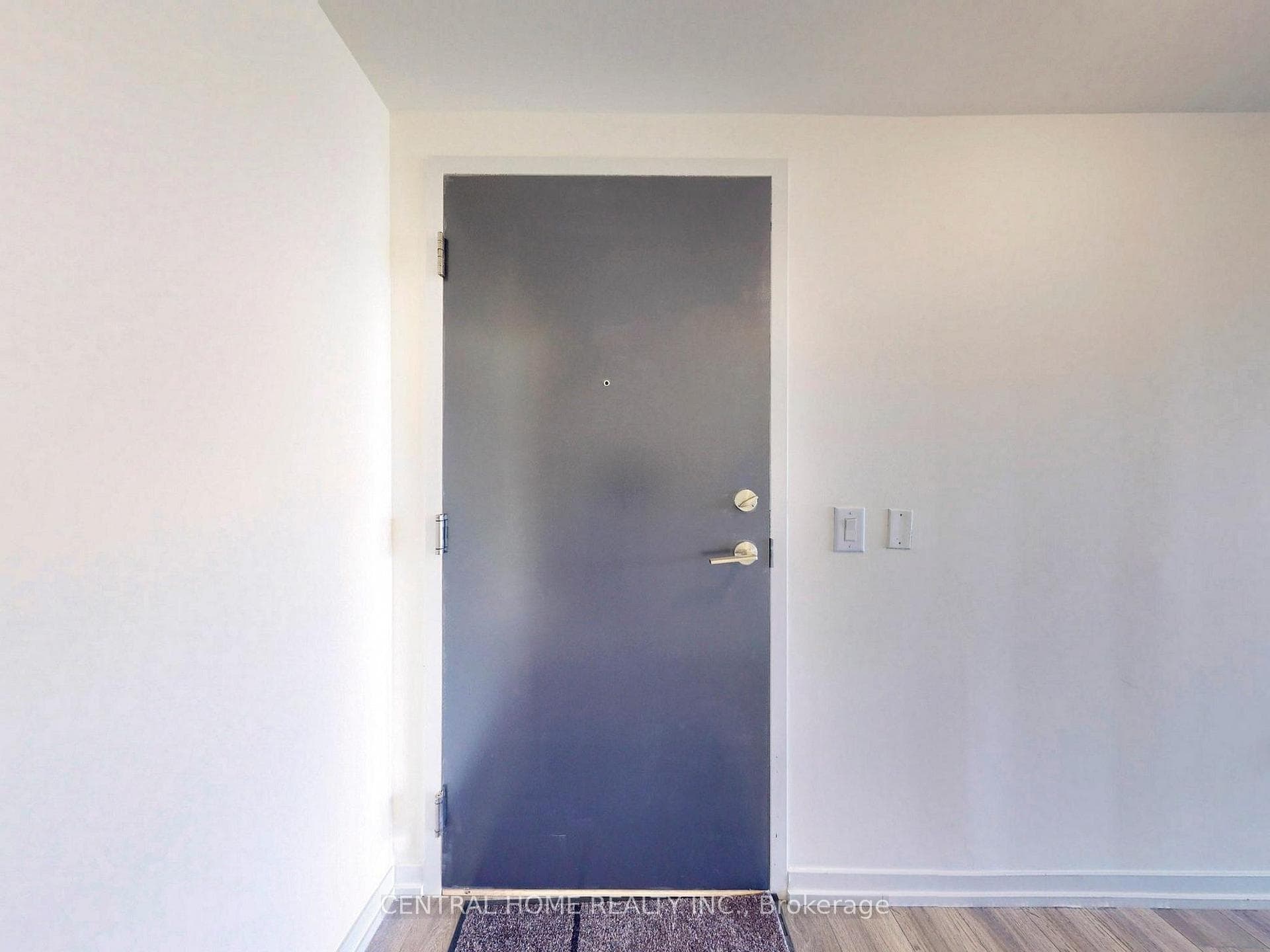 3237 Bayview Avenue Unit 1207 photo 32