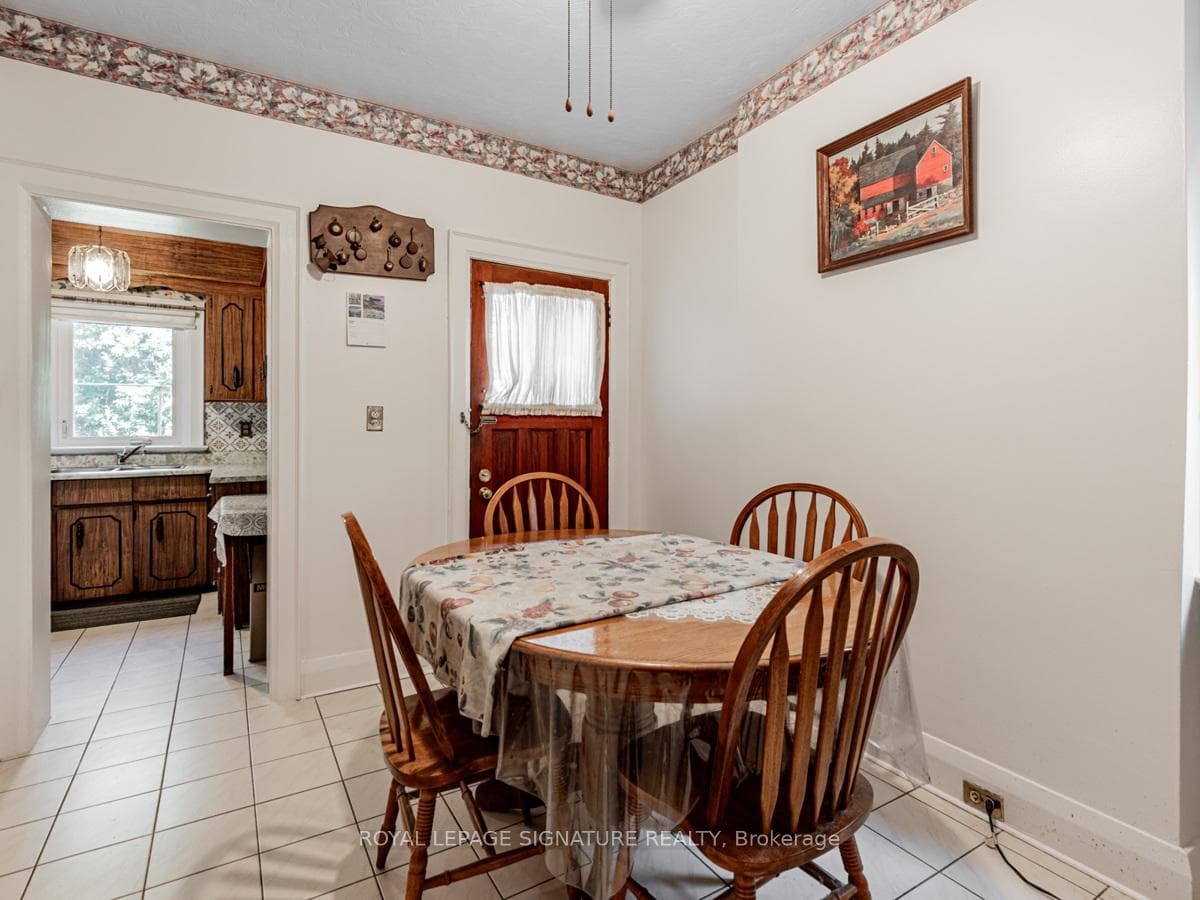 55 Pinewood Avenue photo 7