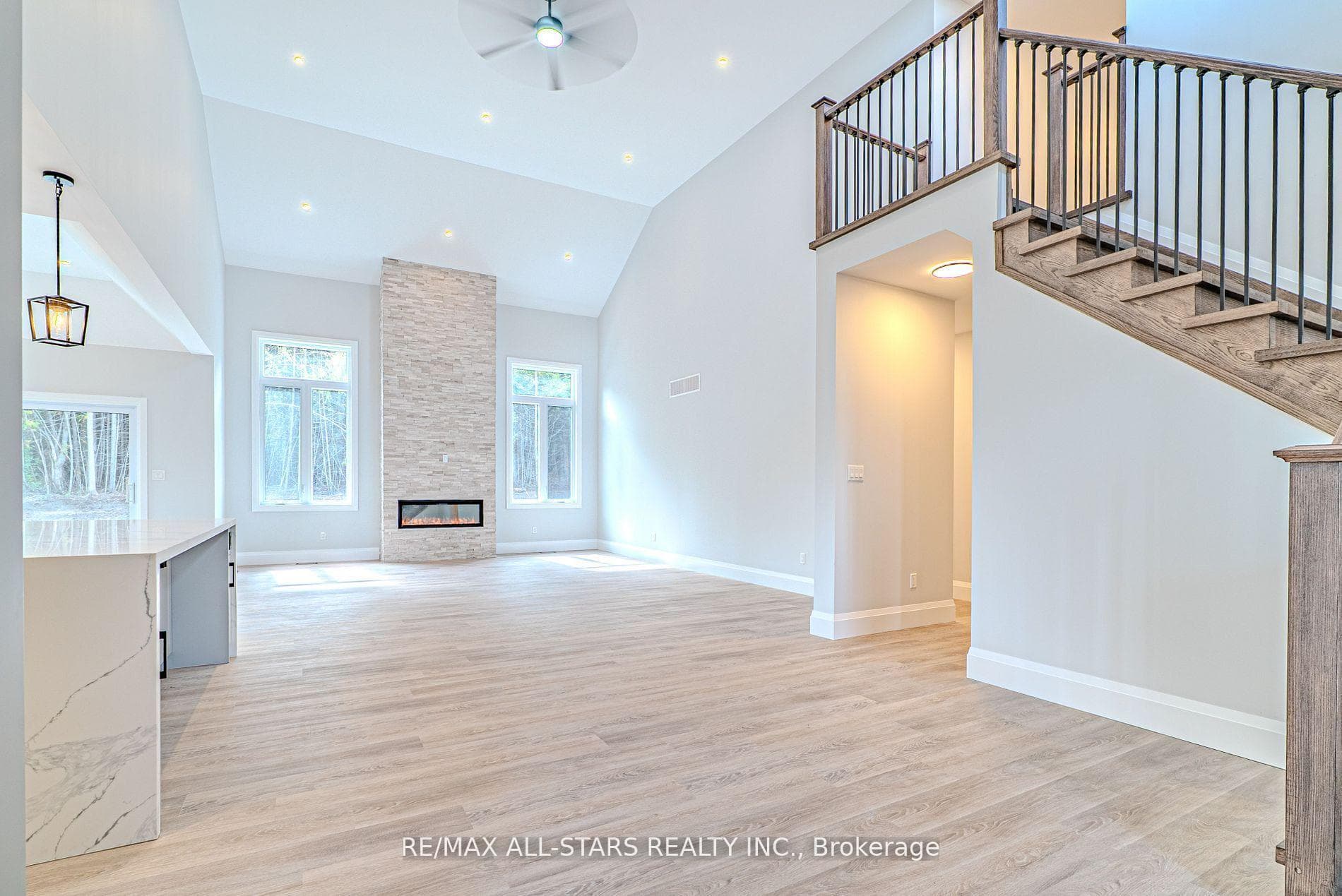 837 Cedar Glen Road photo 17