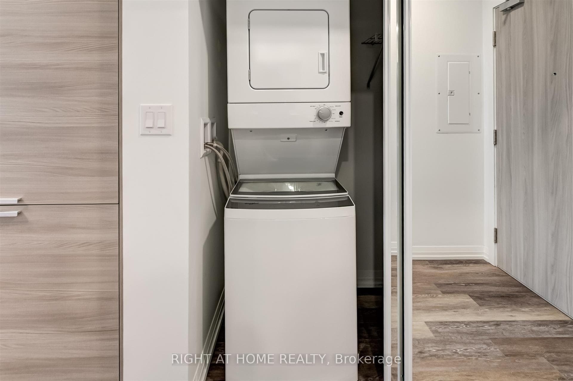 75 Canterbury Place Unit 2803 photo 11