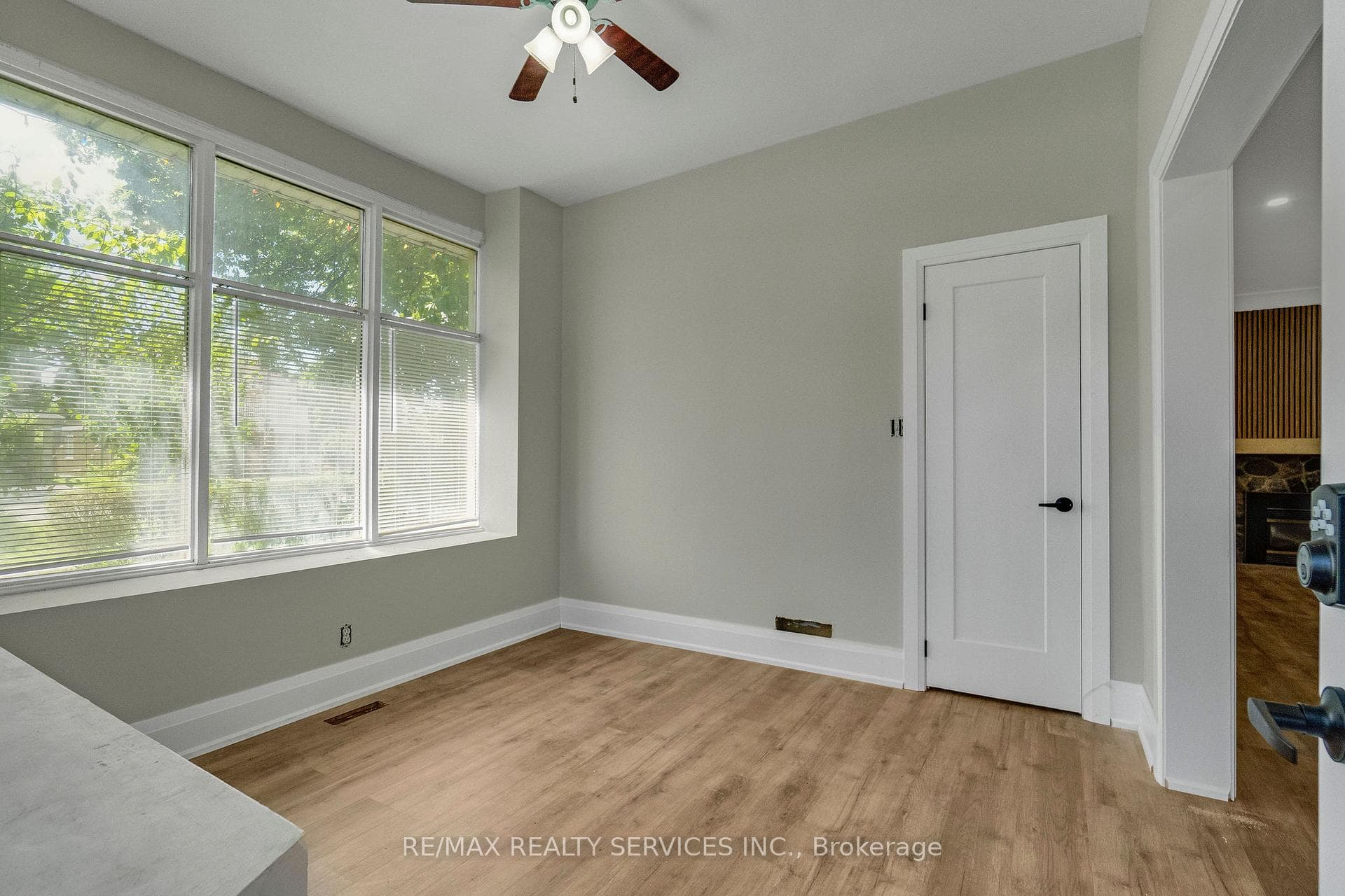 939 Beach Boulevard Unit 2 photo 5