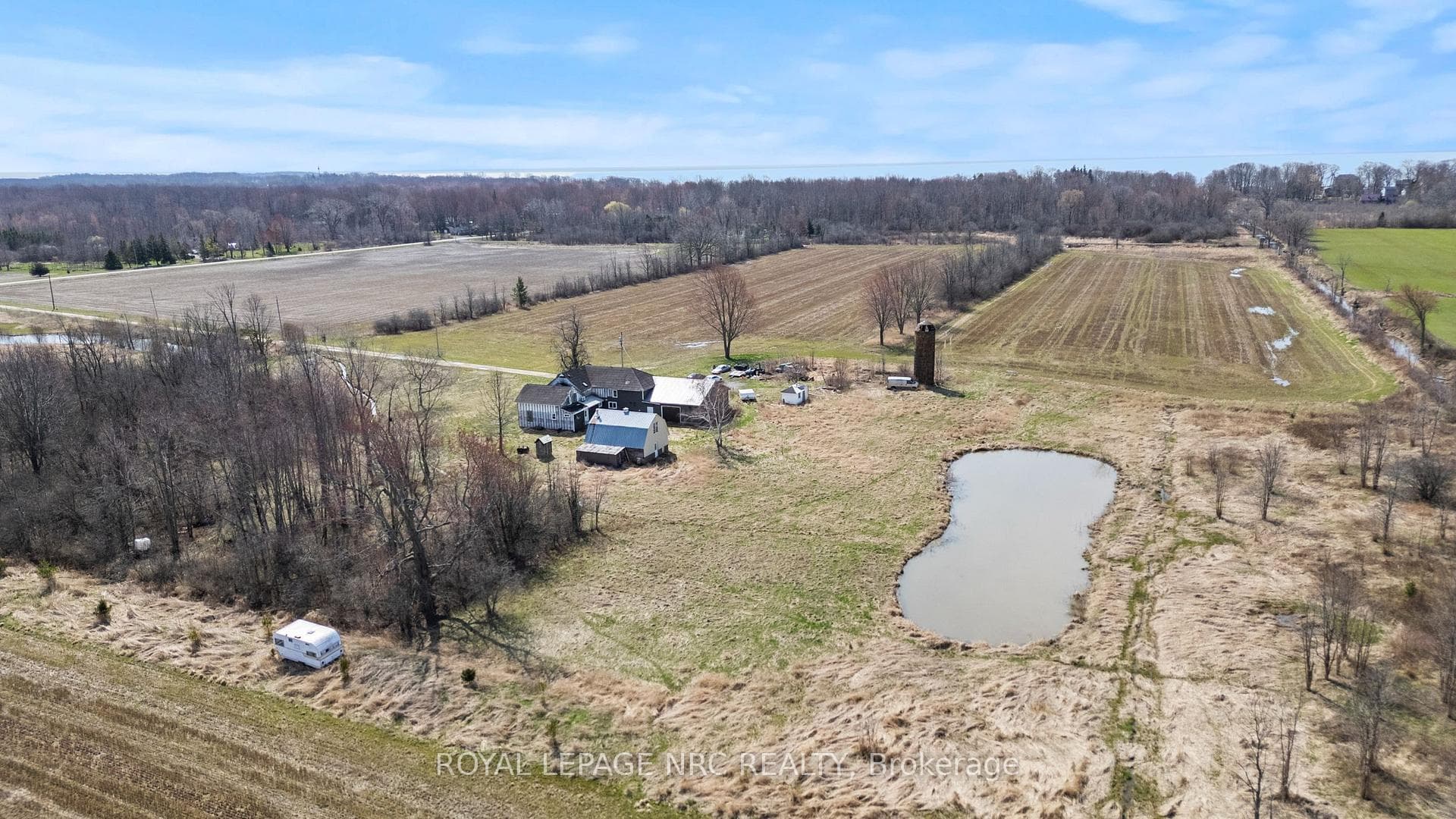758 Wyldewood Road photo 2