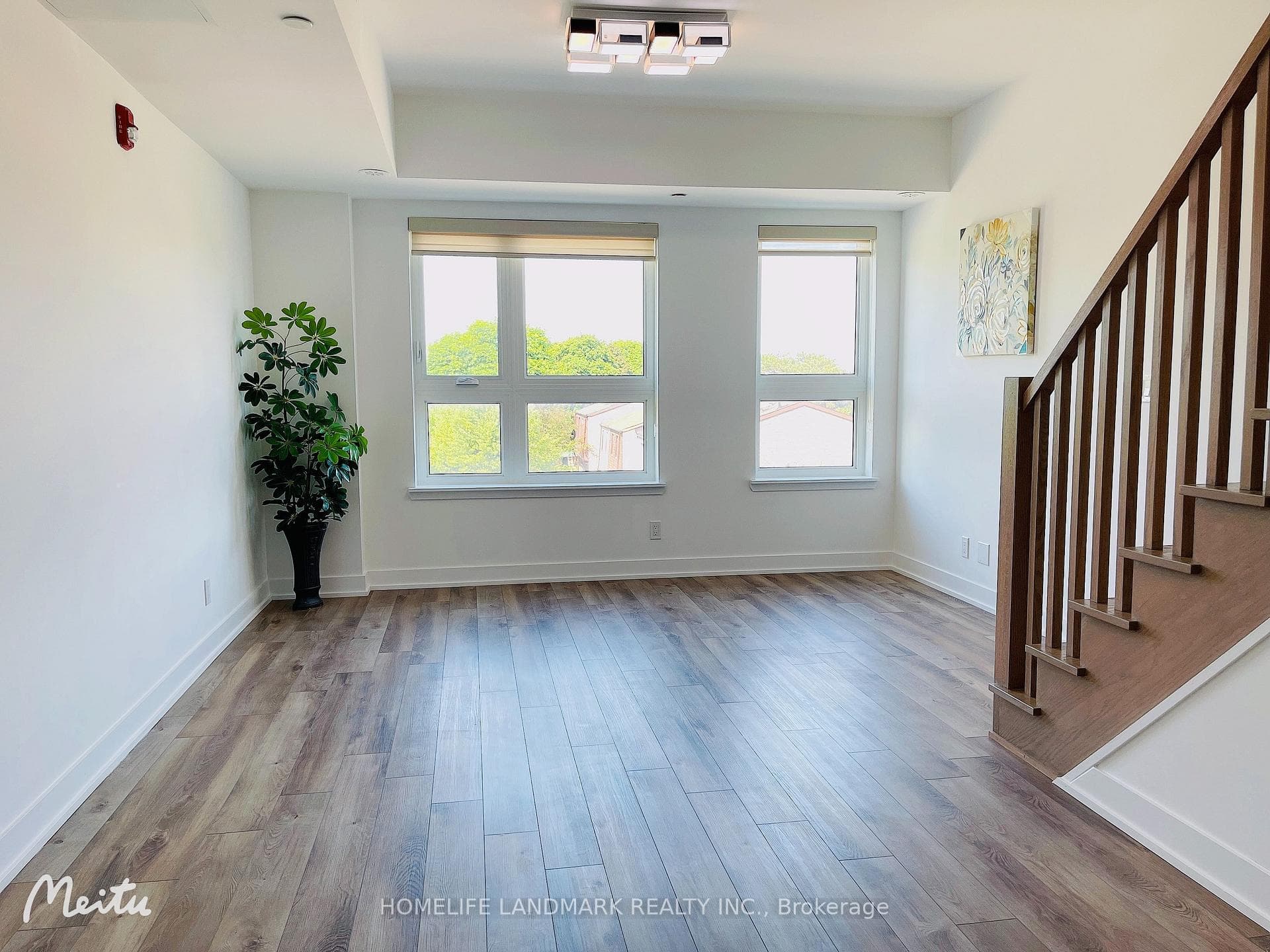 2100 Bridletowne Circle Unit 303 photo 6