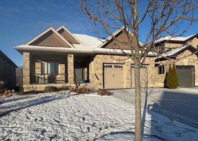 865 Roshan Drive photo 1