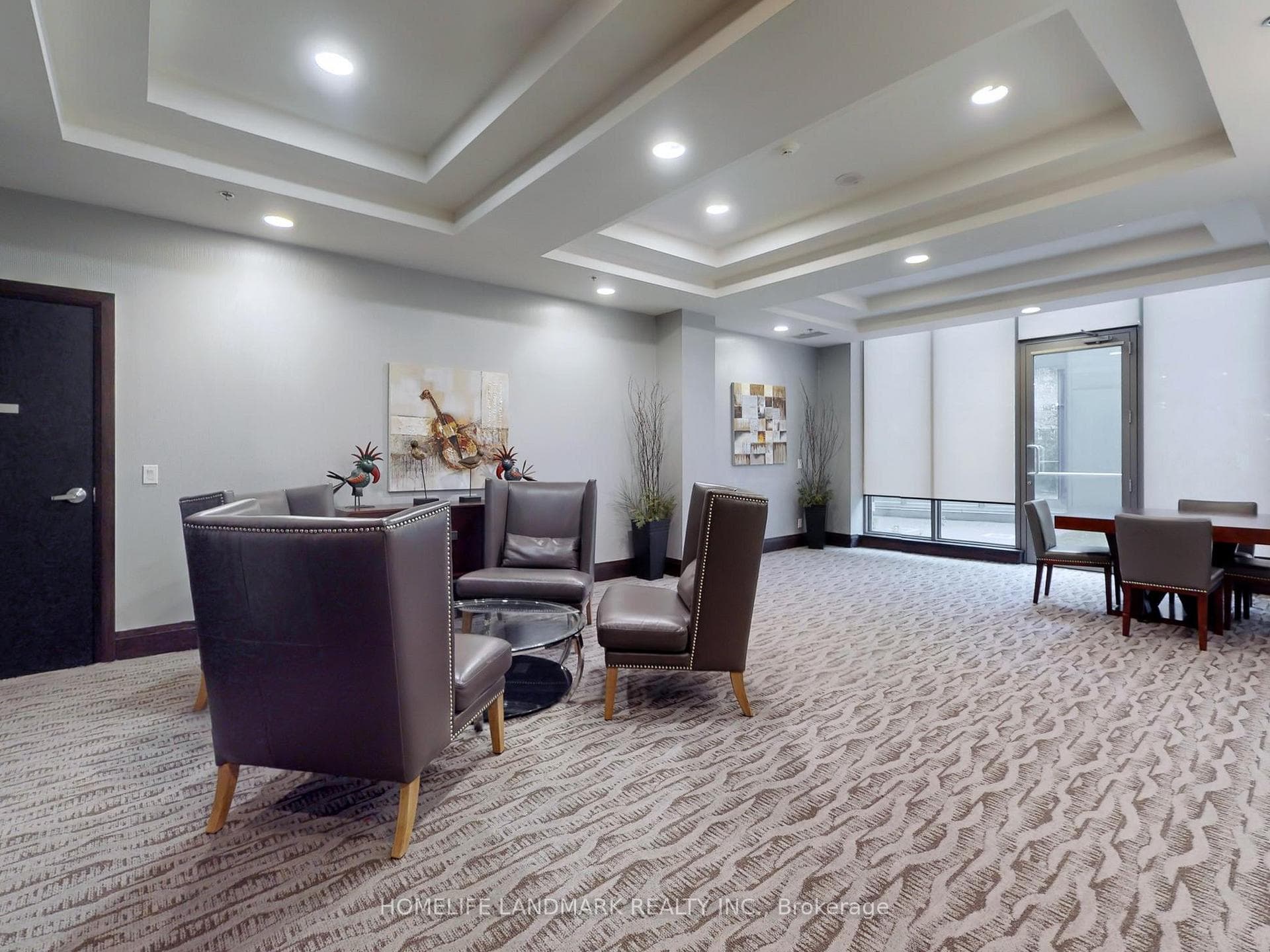 25 Lower Simcoe Street Unit 328 photo 34