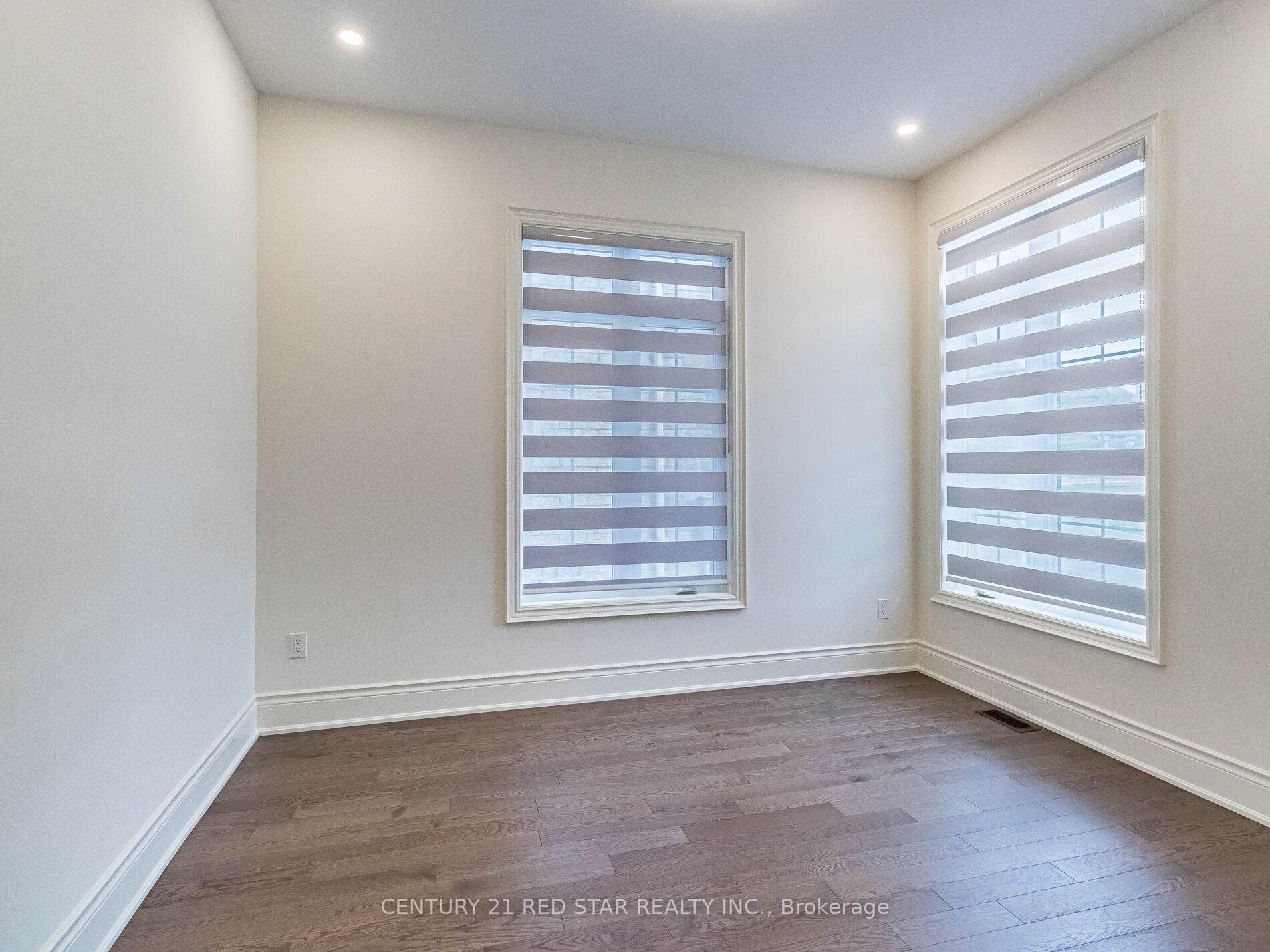 192 Farrell Road photo 3