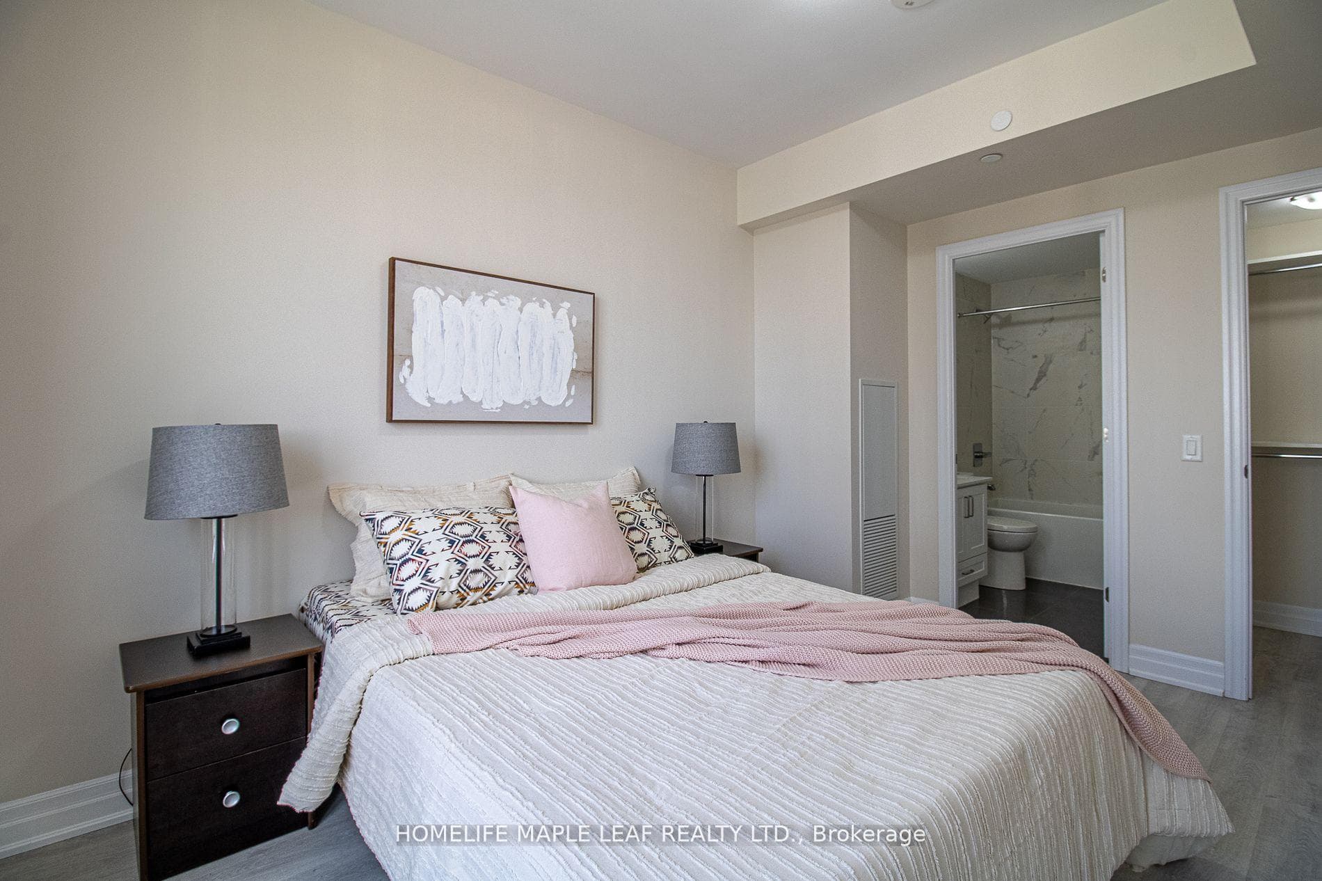 9085 Jane Street Unit 1801 photo 26