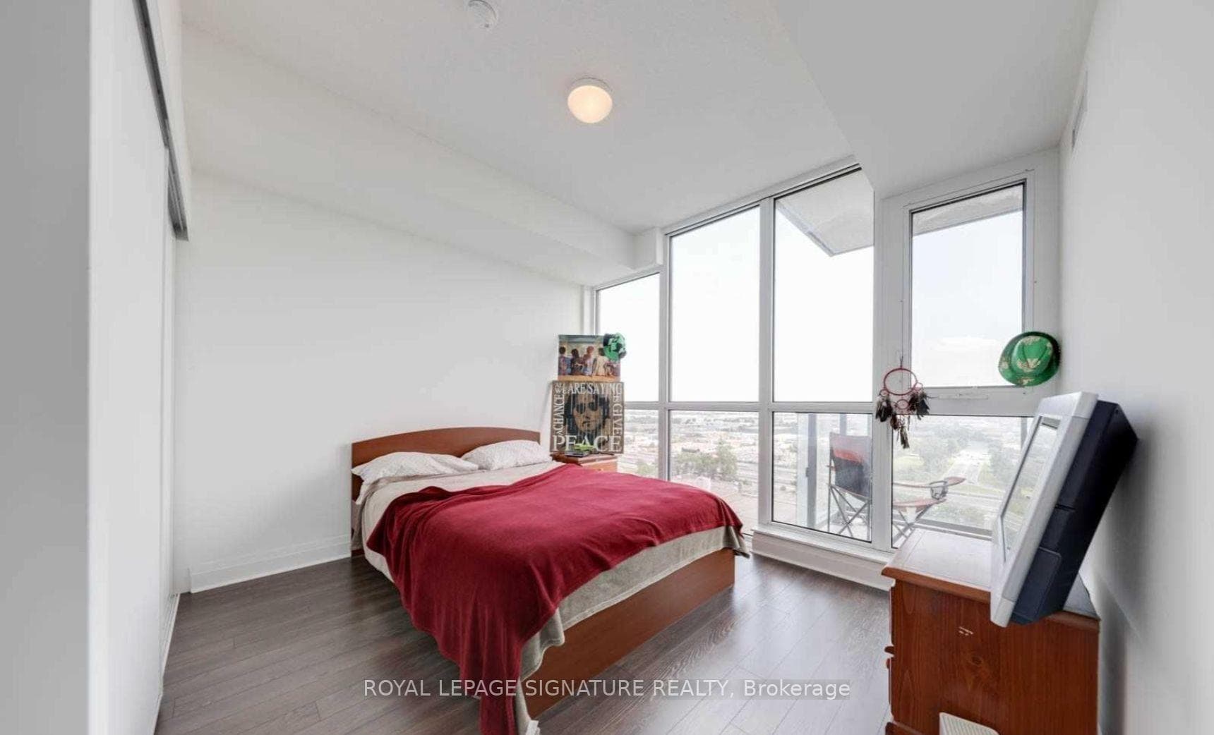 17 Zorra Street Unit 1407 photo 6