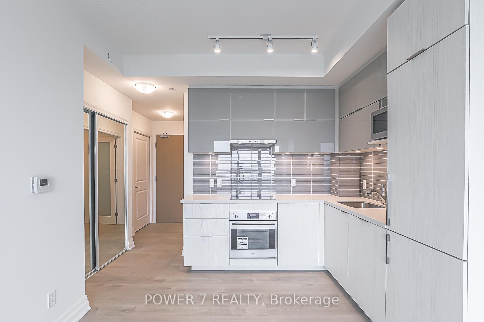 8 Rouge Valley Drive Unit 1117 photo 12