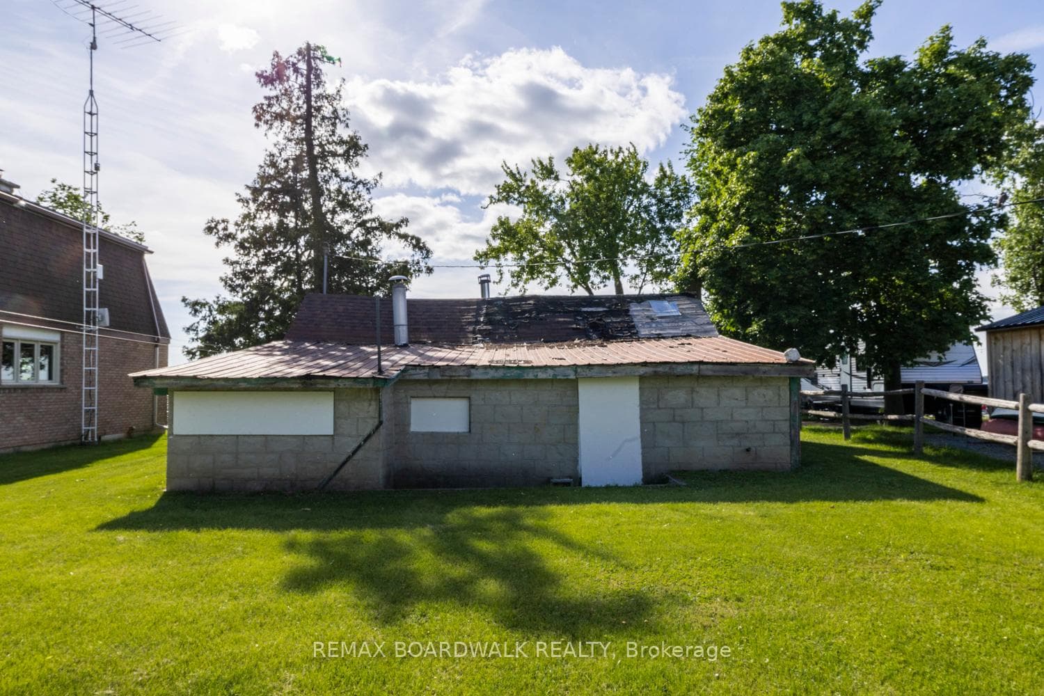 131 AVENUE 4 Avenue photo 15
