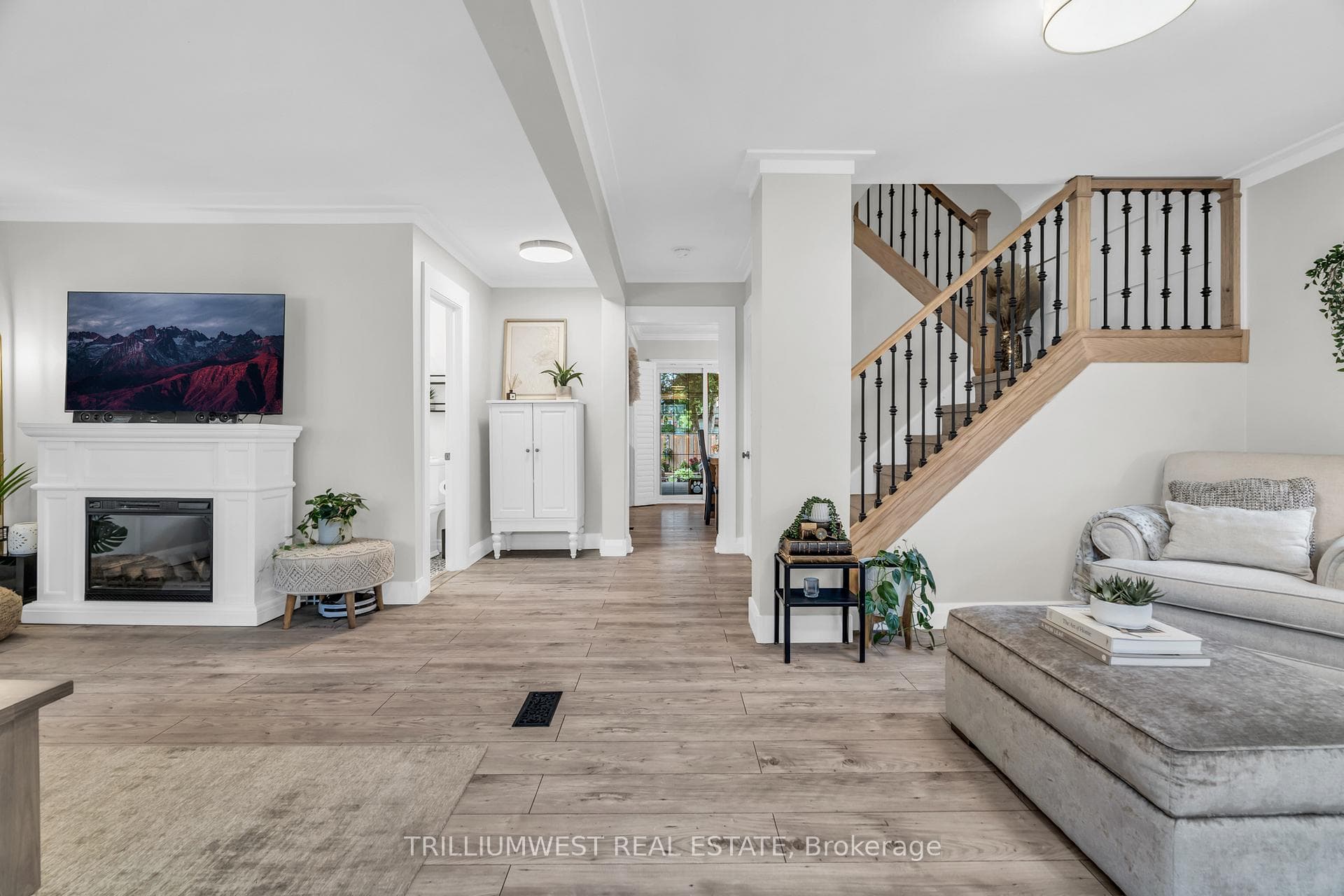 30 PATTANDON Avenue photo 8
