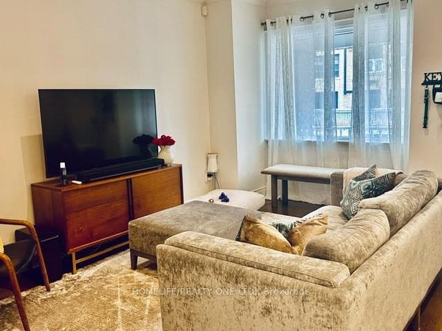 141 Westwood Avenue photo 4