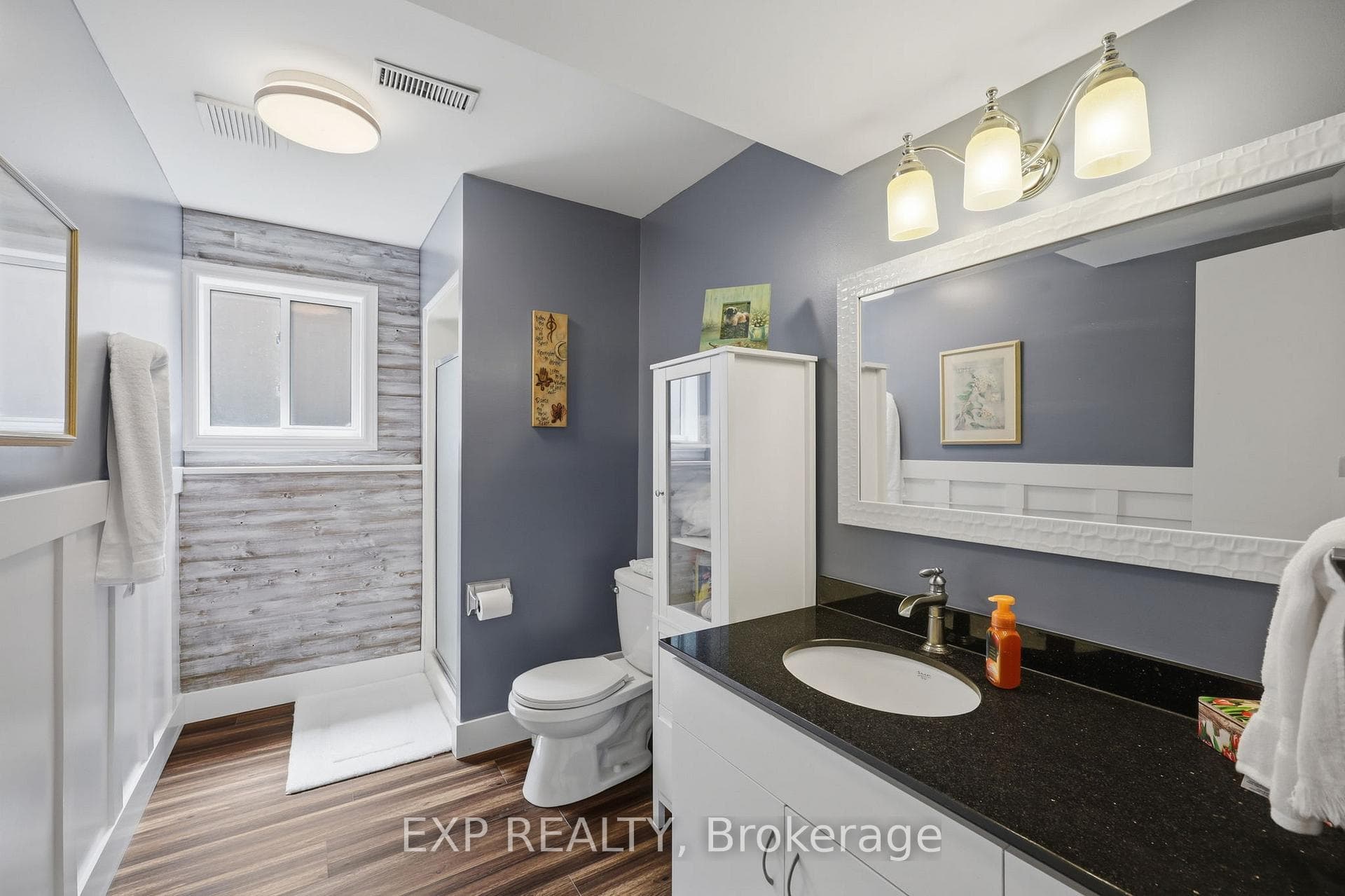 271 Anne Street photo 30