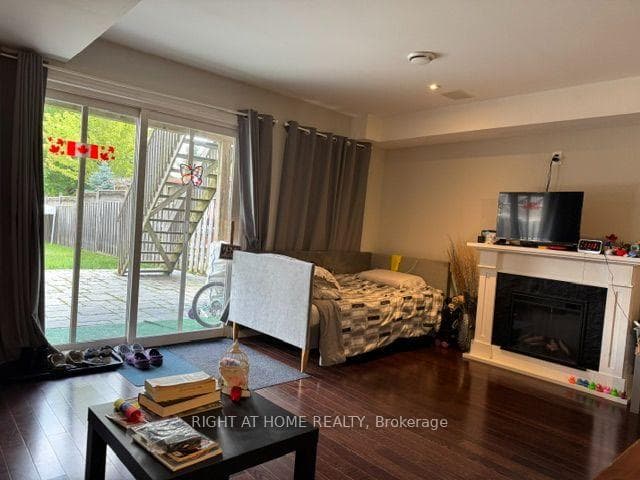 2419 Wasaga Drive photo 39