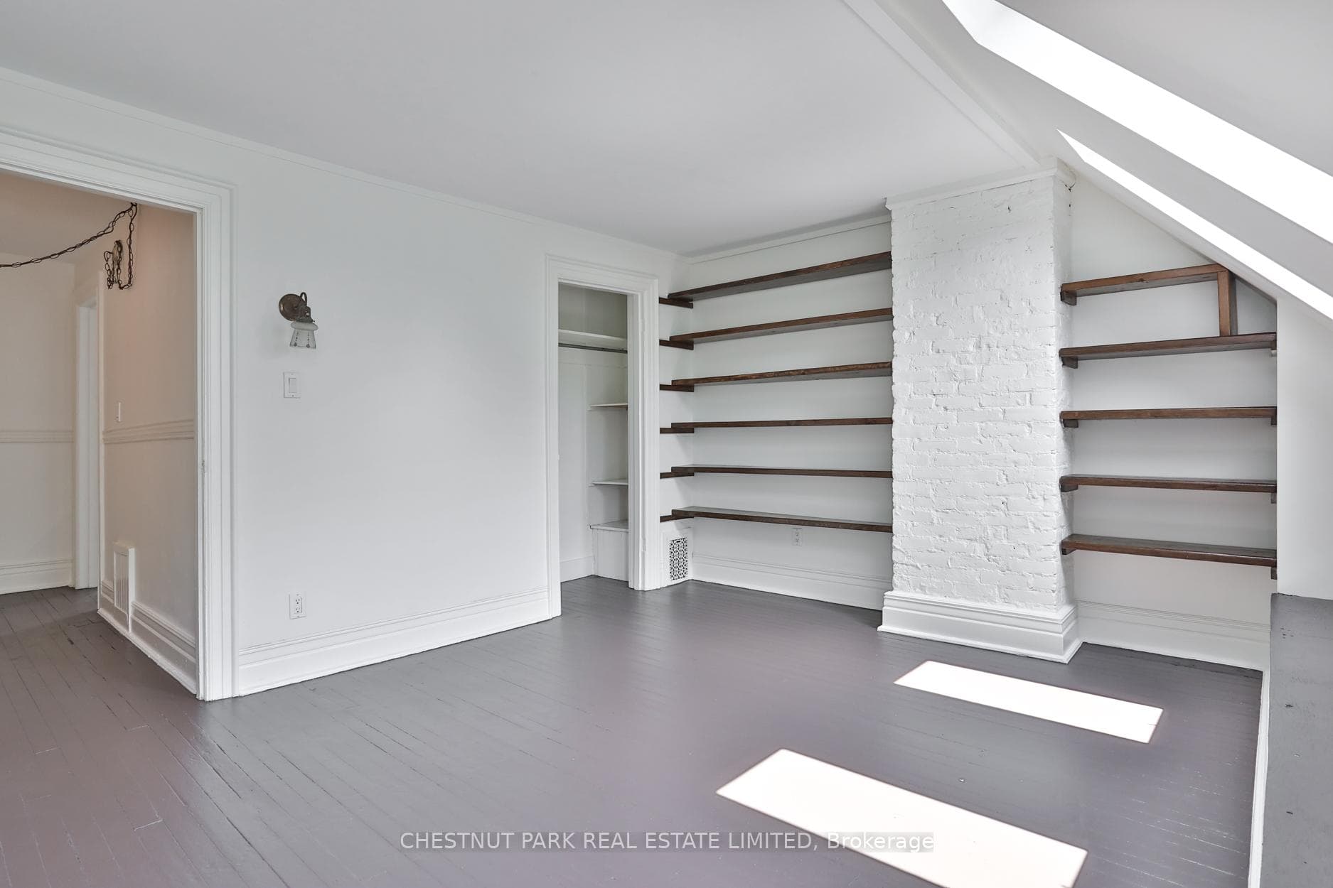 130 Wells Street photo 31