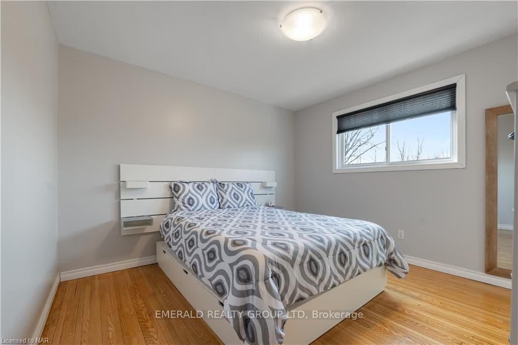 282 ROACH Avenue photo 8