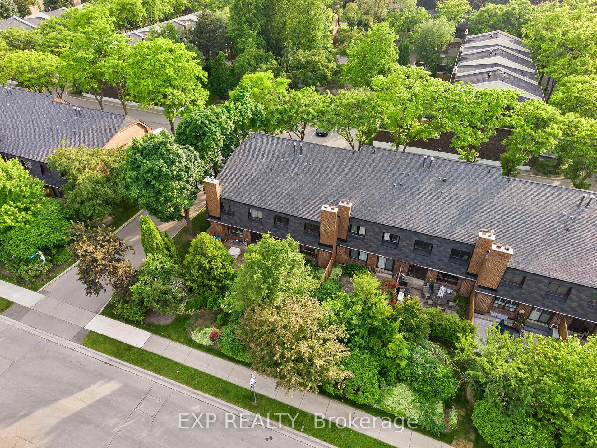 108 Flaming Rose Way photo 44
