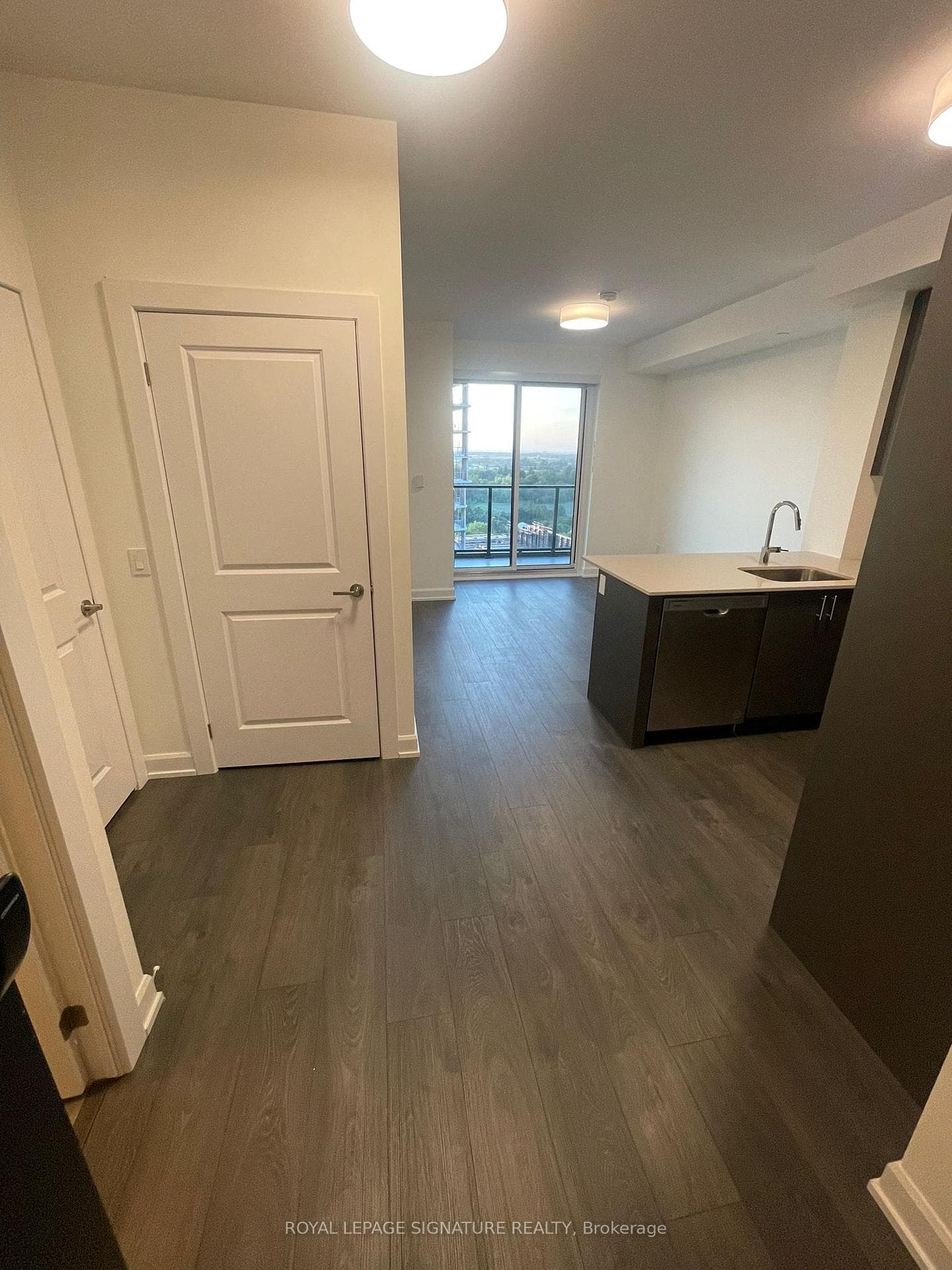 3220 William Coltson Avenue Unit 1407 photo 3