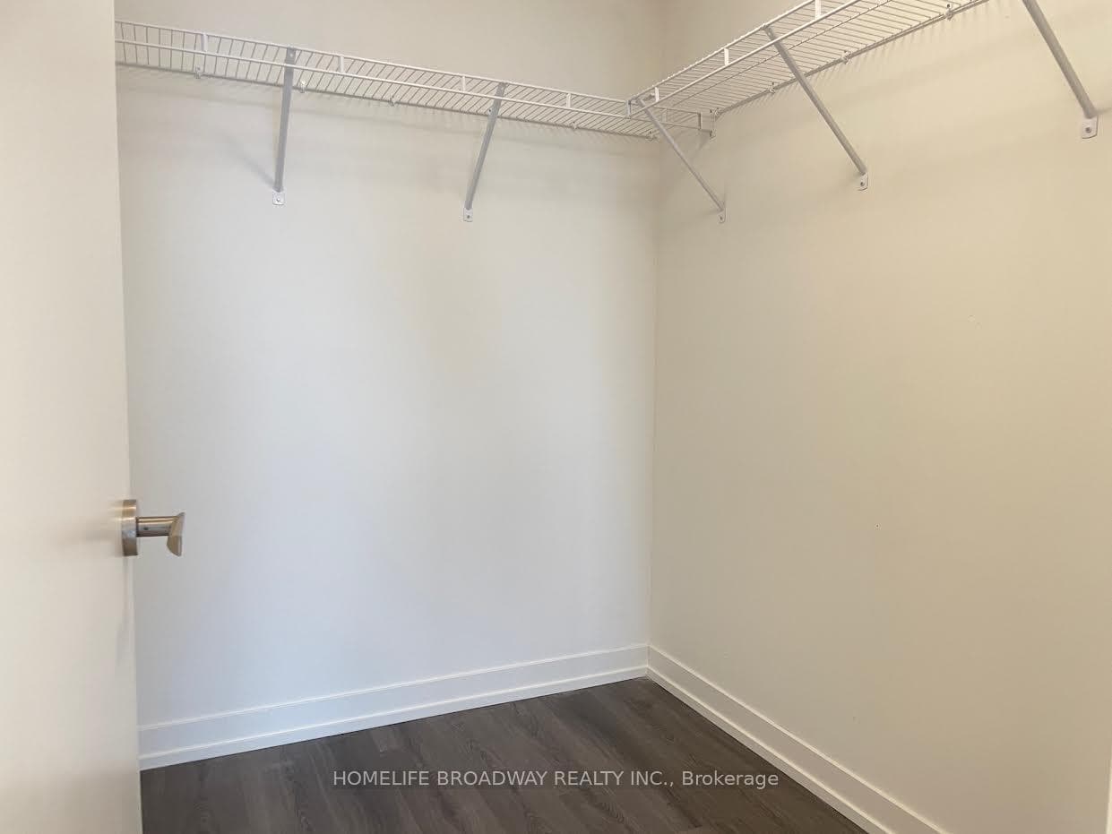 138 Downes Street Unit 5709 photo 7