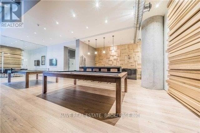 15 Grenville Street Unit 2505 photo 2
