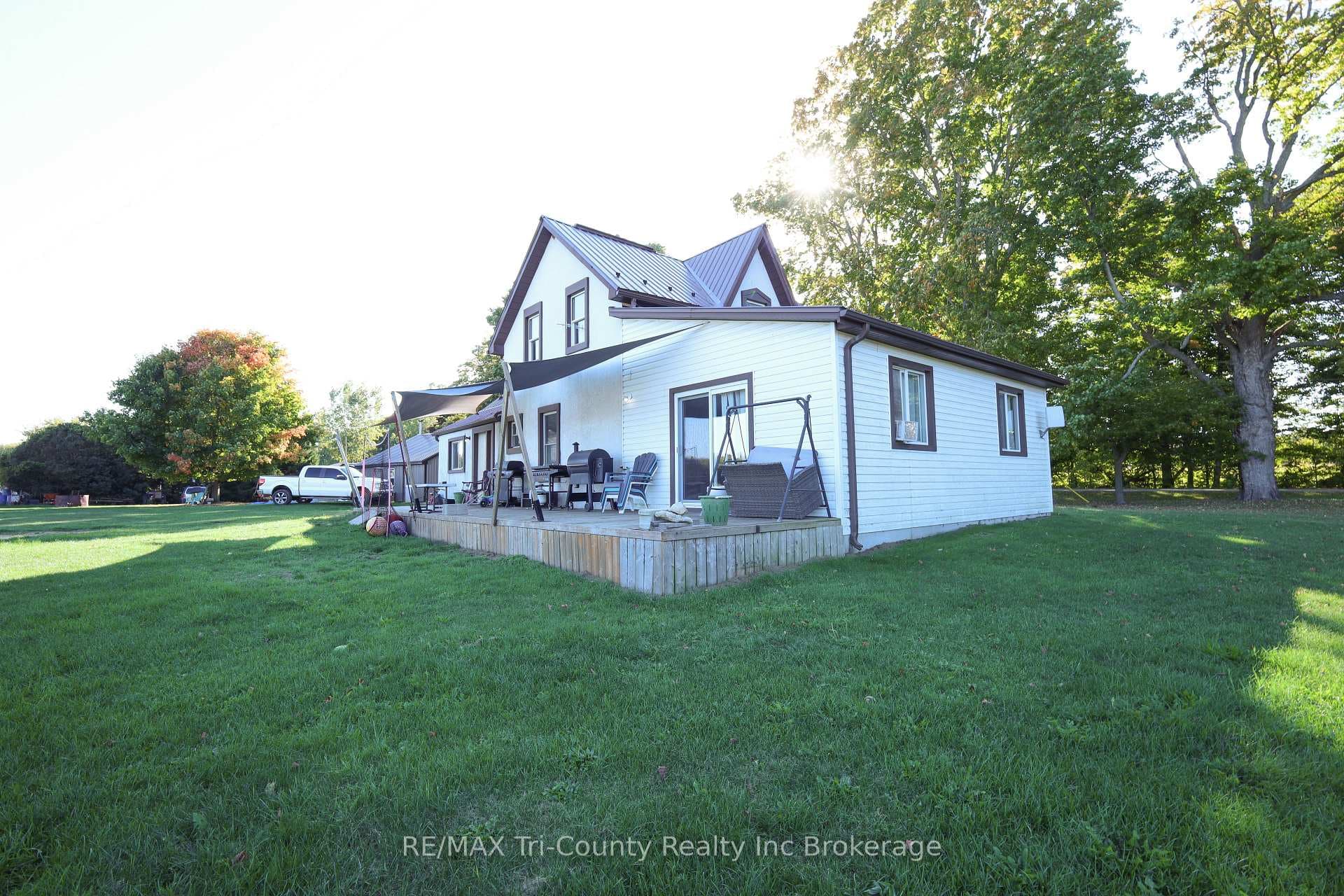 1225 1st Concession ENR Road photo 15