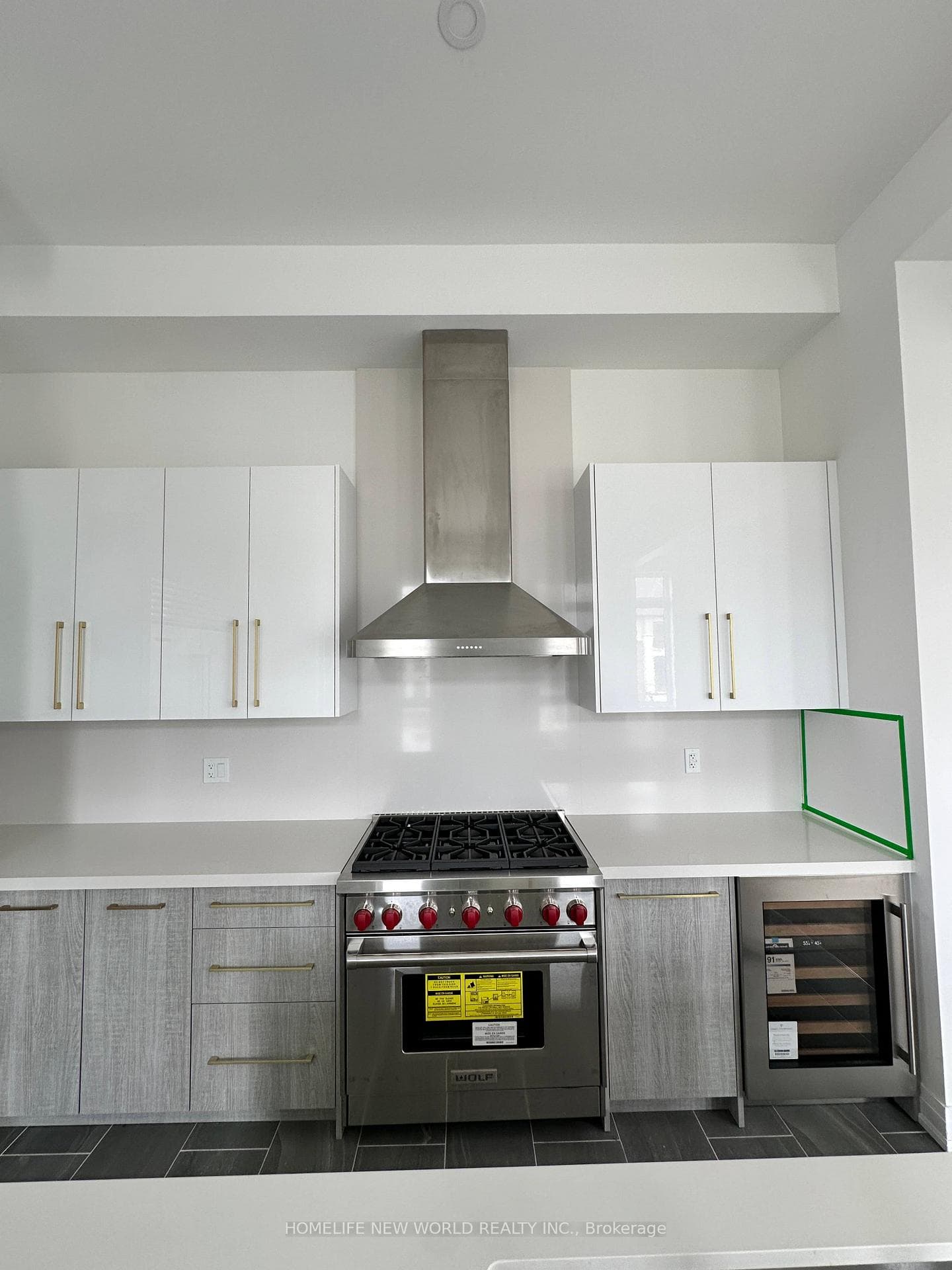 324 King Road photo 15
