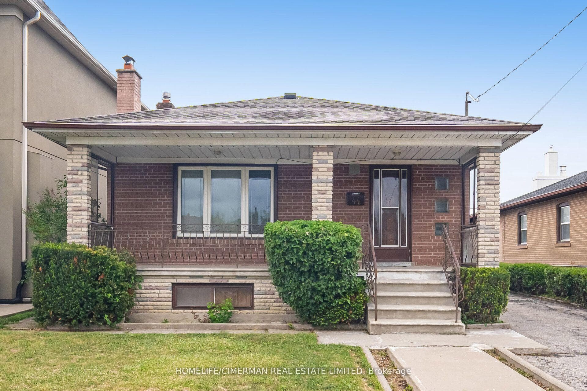 44 Plewes Road photo 1