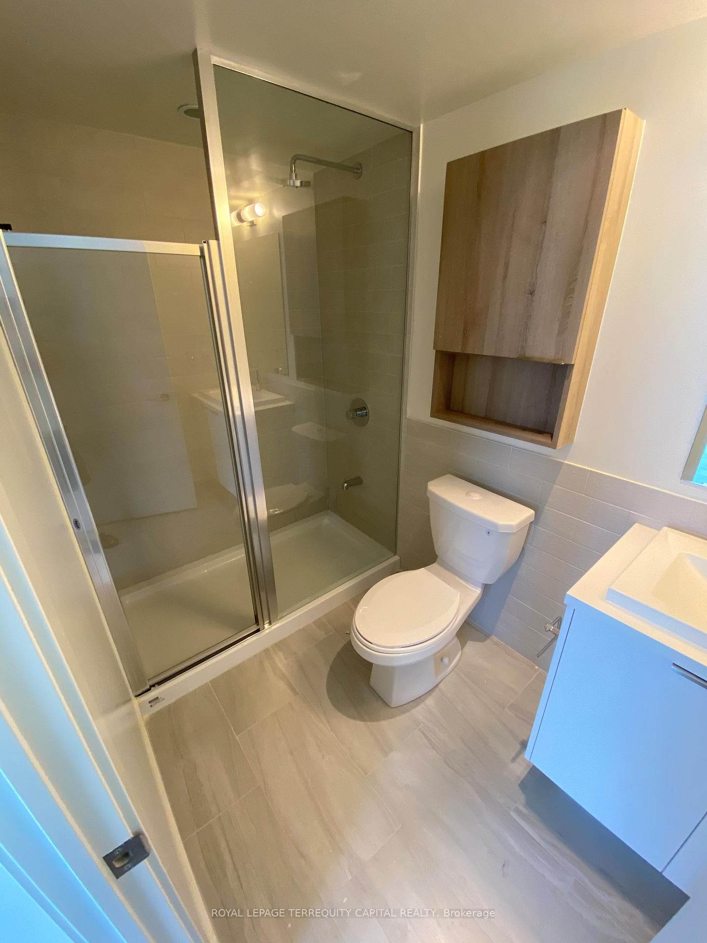 6 Sonic Way Unit 602 photo 4